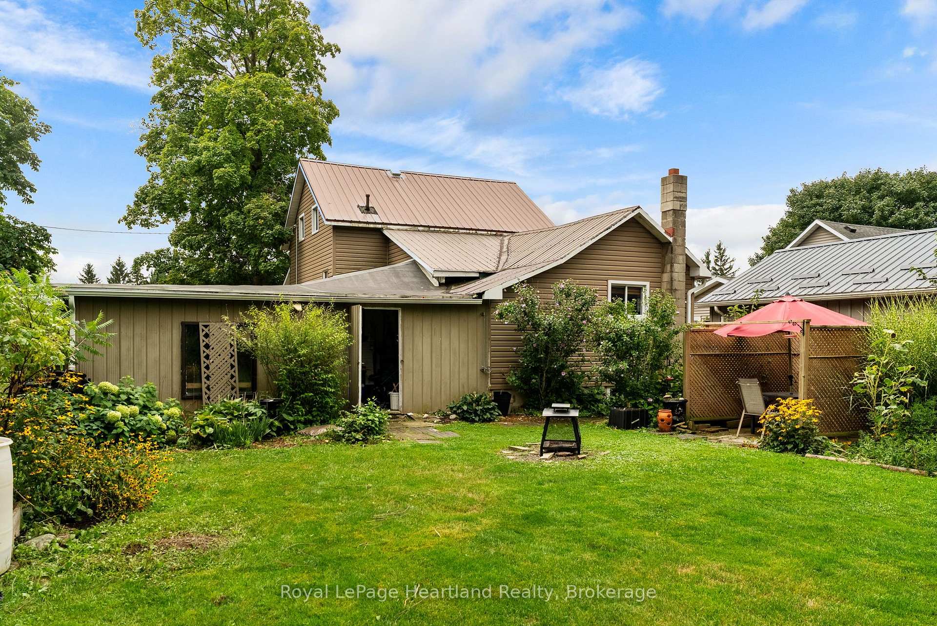 Photo 45 of 39968 Kippen Road, Bluewater, Stanley — HOMEH