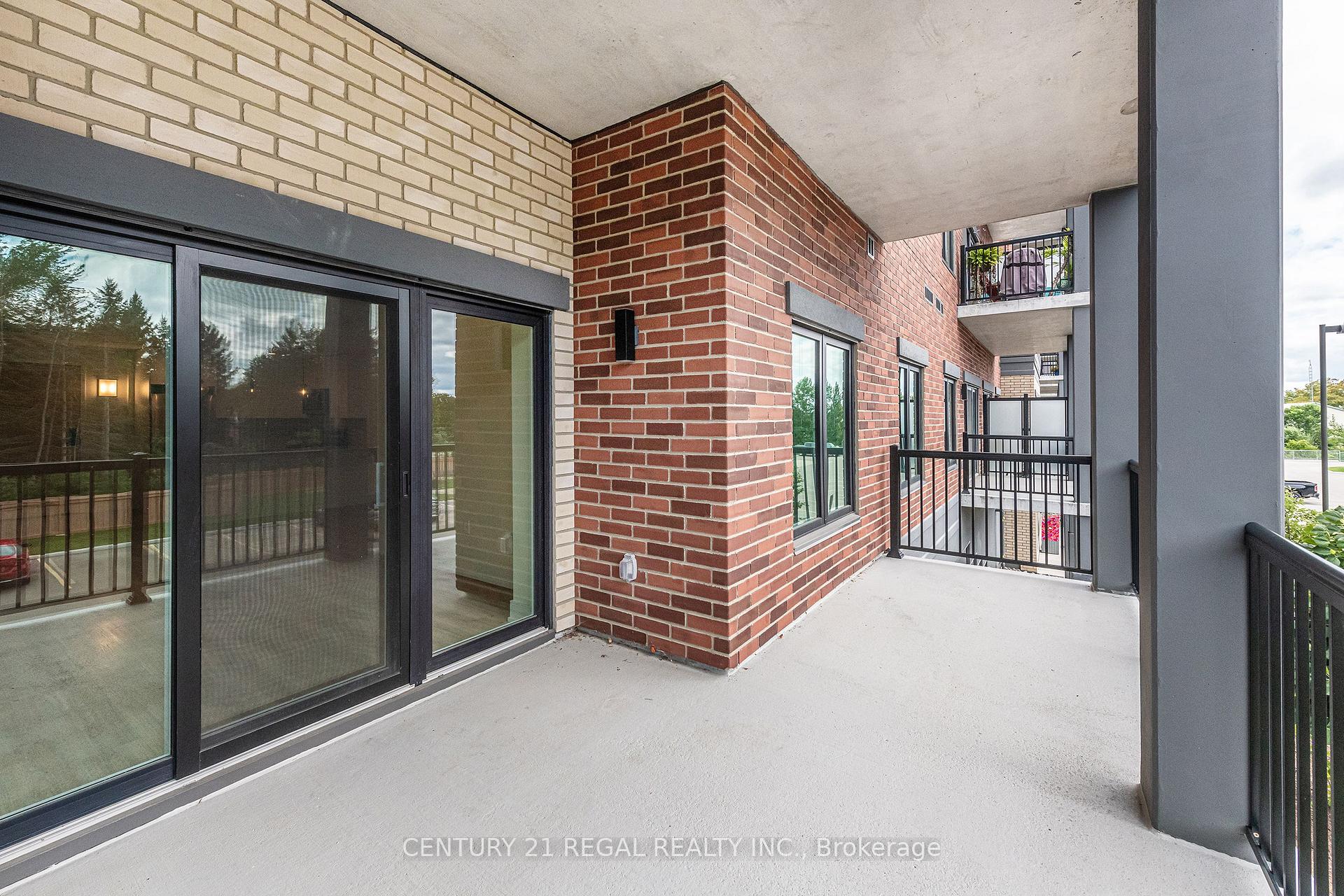 Photo 14 of Unit Unit 205, 121 Mary Street, Clearview, Creemore — HOMEH