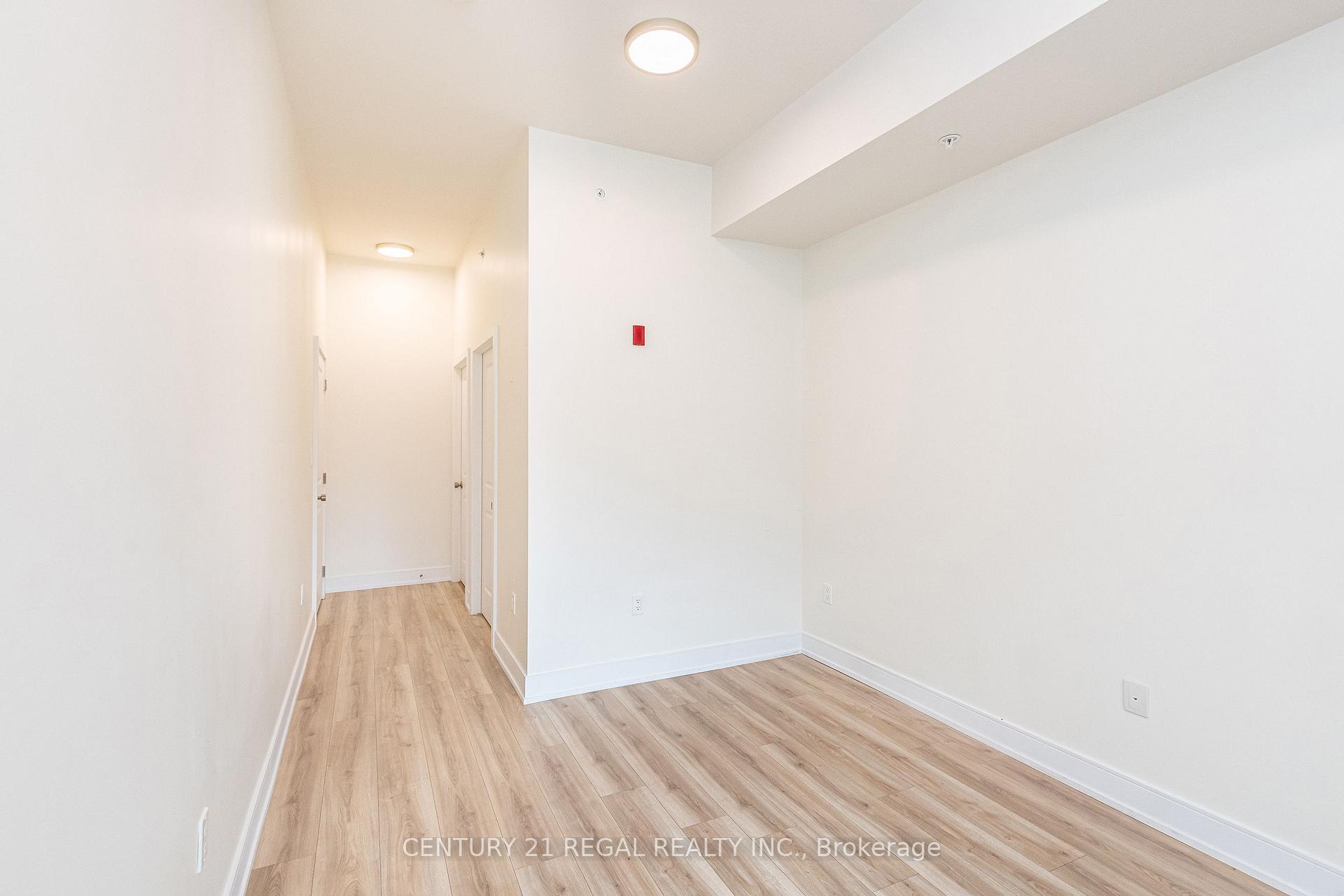 Photo 22 of Unit Unit 205, 121 Mary Street, Clearview, Creemore — HOMEH