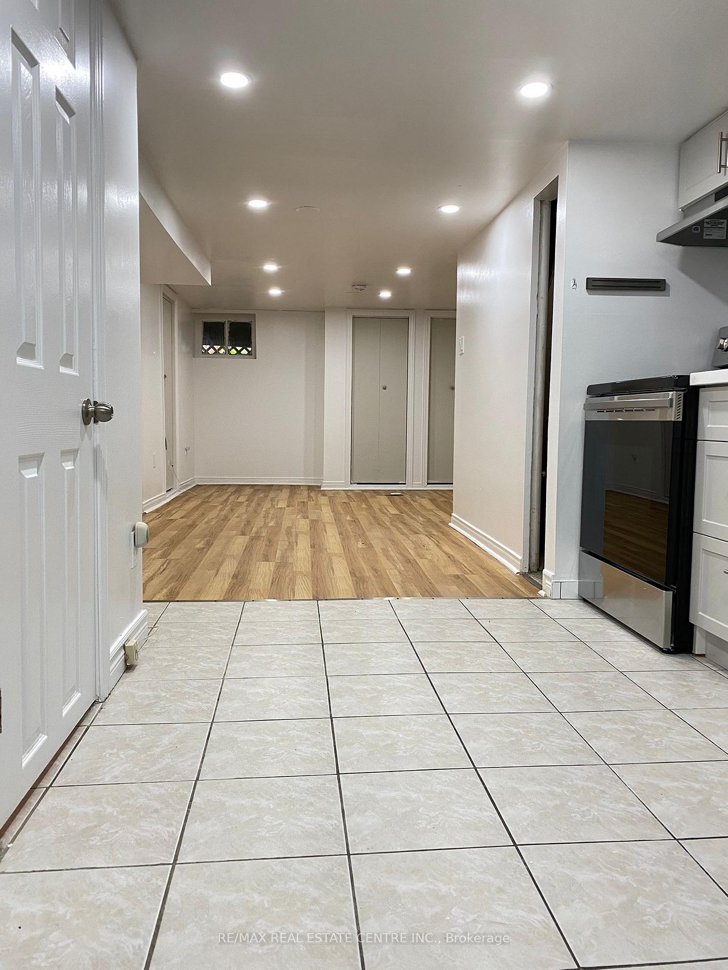 Photo 8 of Unit Lower, 472 Lansdowne Avenue, Toronto, Dufferin Grove — HOMEH