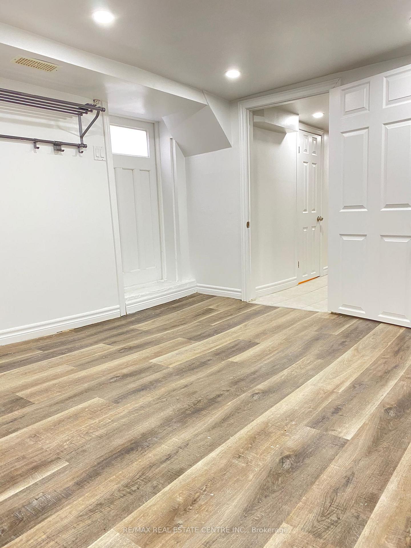 Photo 12 of Unit Lower, 472 Lansdowne Avenue, Toronto, Dufferin Grove — HOMEH
