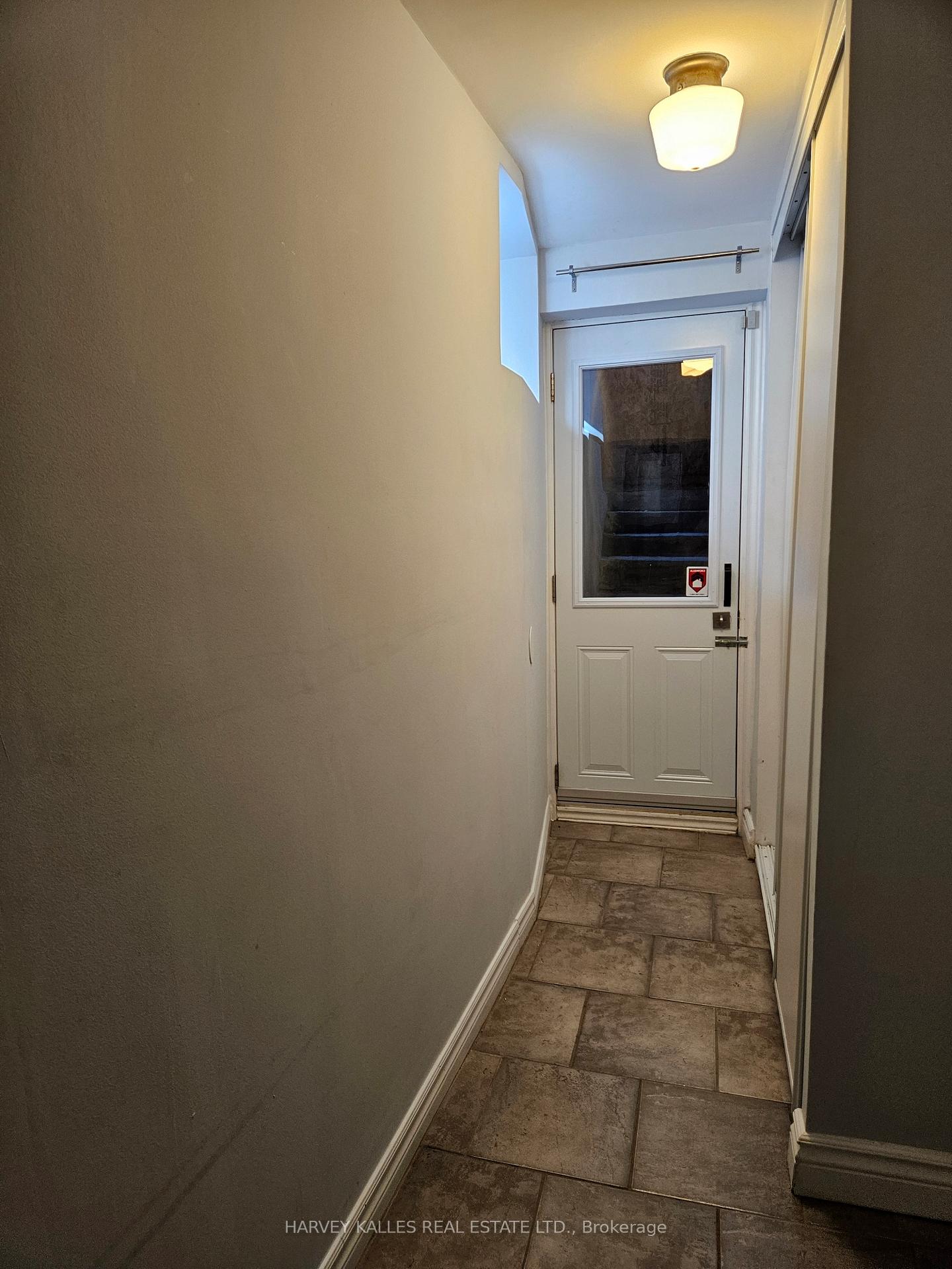 Photo 3 of Unit Lower, 85 Lanark Avenue, Toronto, Oakwood Village — HOMEH