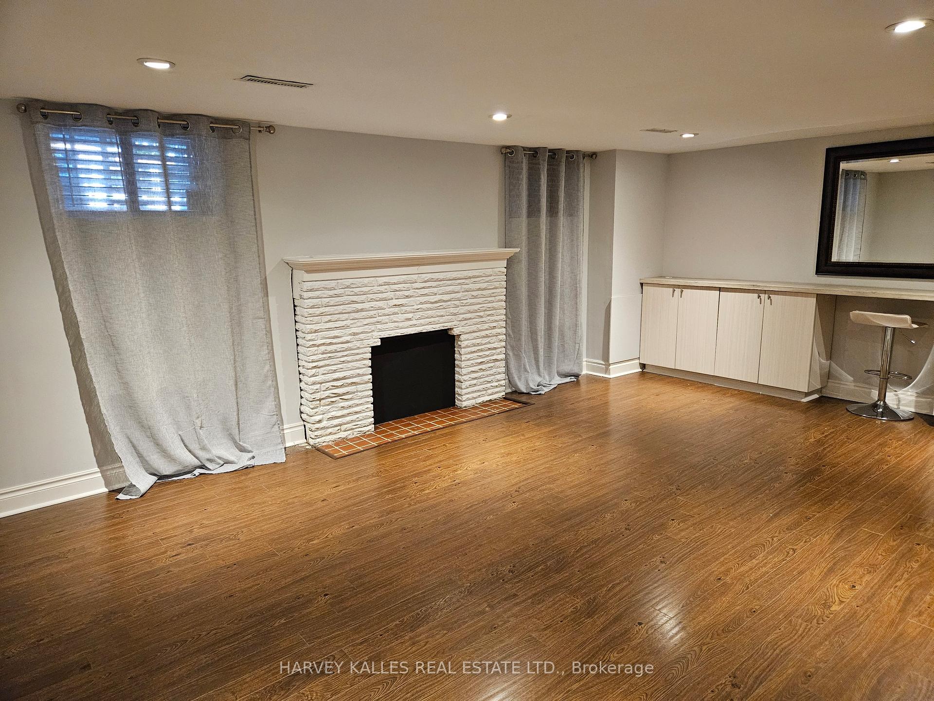 Photo 6 of Unit Lower, 85 Lanark Avenue, Toronto, Oakwood Village — HOMEH
