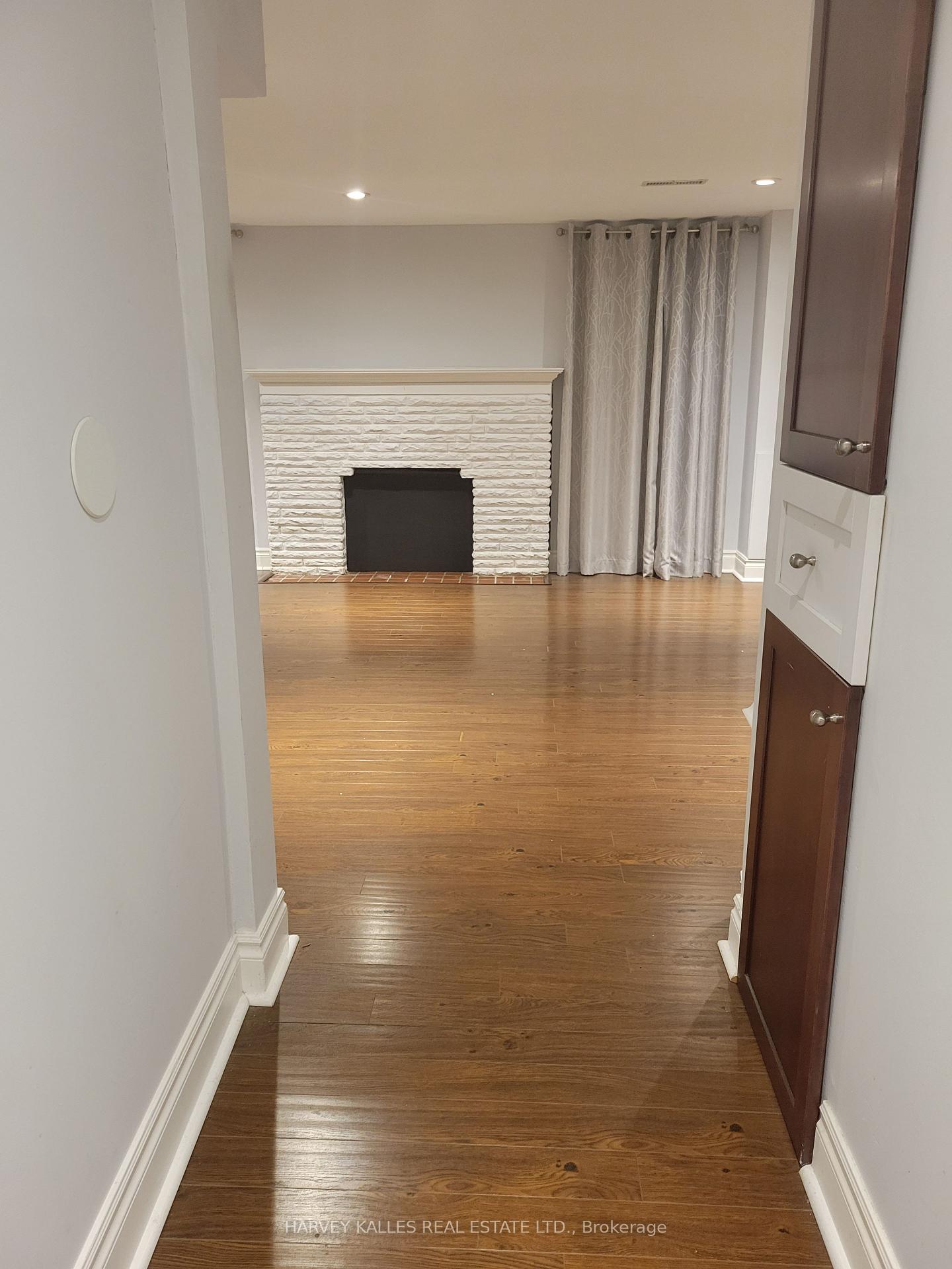 Photo 7 of Unit Lower, 85 Lanark Avenue, Toronto, Oakwood Village — HOMEH