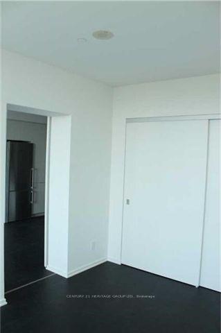Photo 9 of Unit 4011, 1 Bloor Street E, Toronto, Church-Yonge Corridor — HOMEH