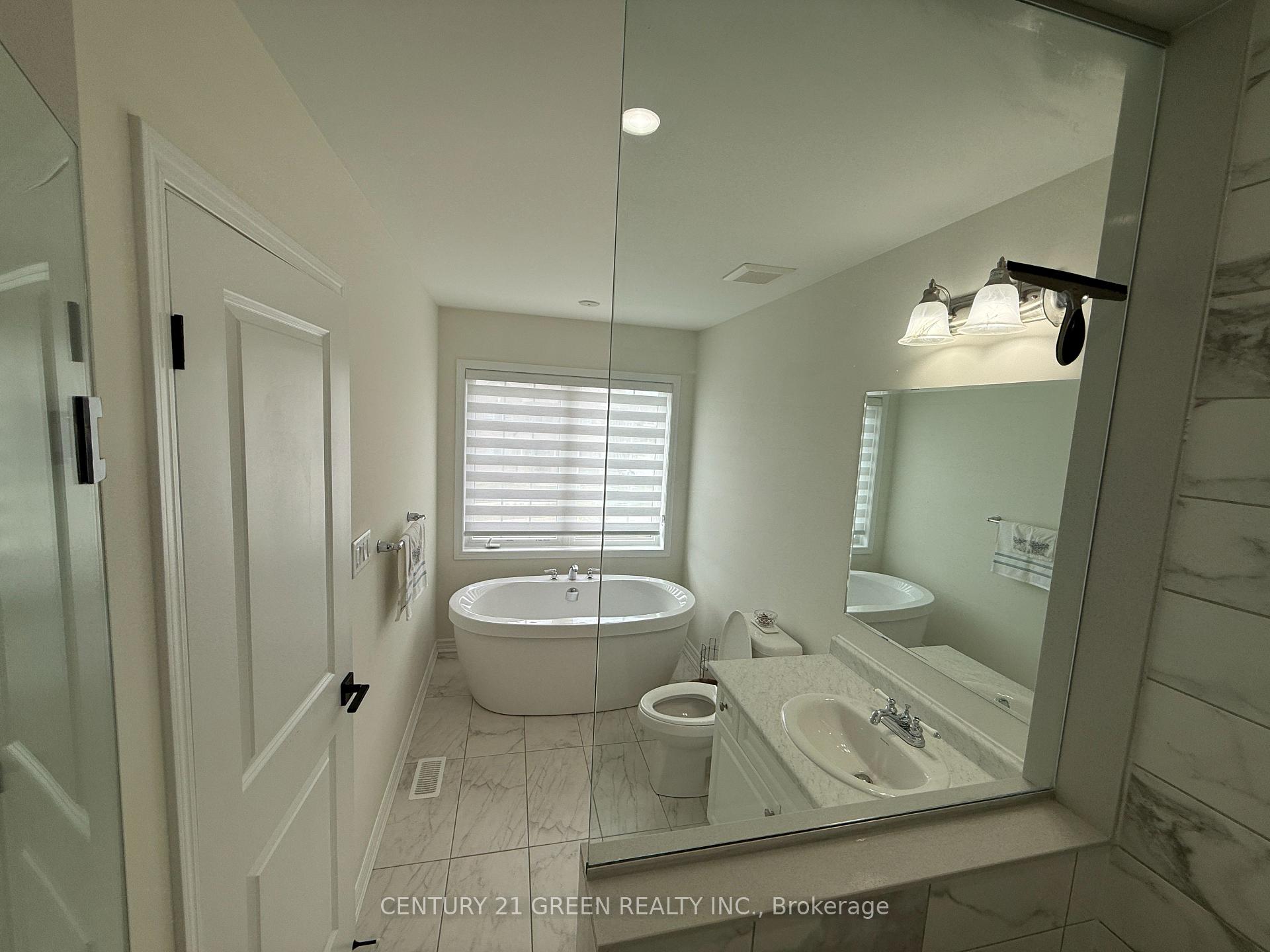Photo 16 of 415 Remembrance Road, Brampton, Fletcher's Meadow — HOMEH