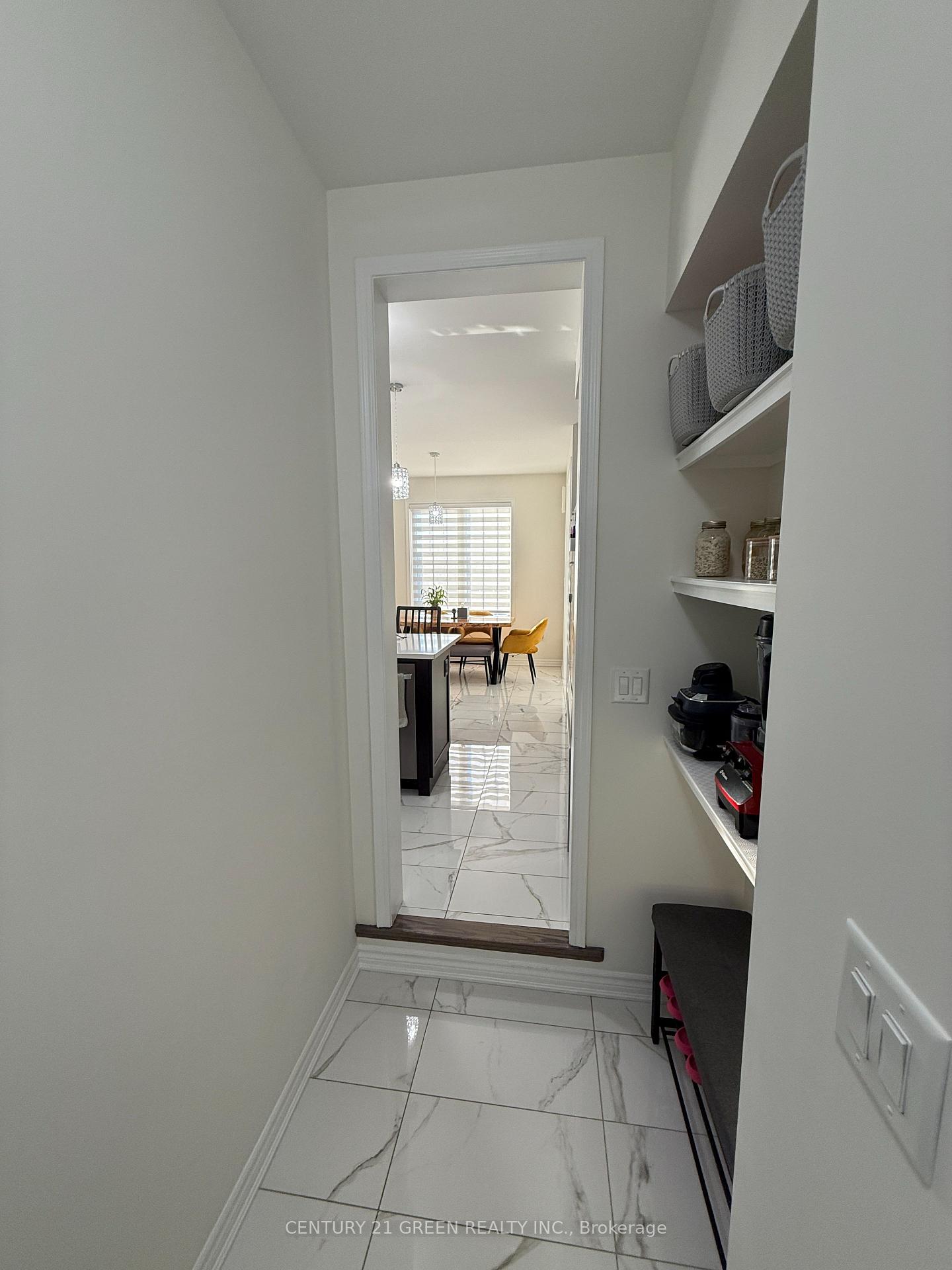 Photo 34 of 415 Remembrance Road, Brampton, Fletcher's Meadow — HOMEH