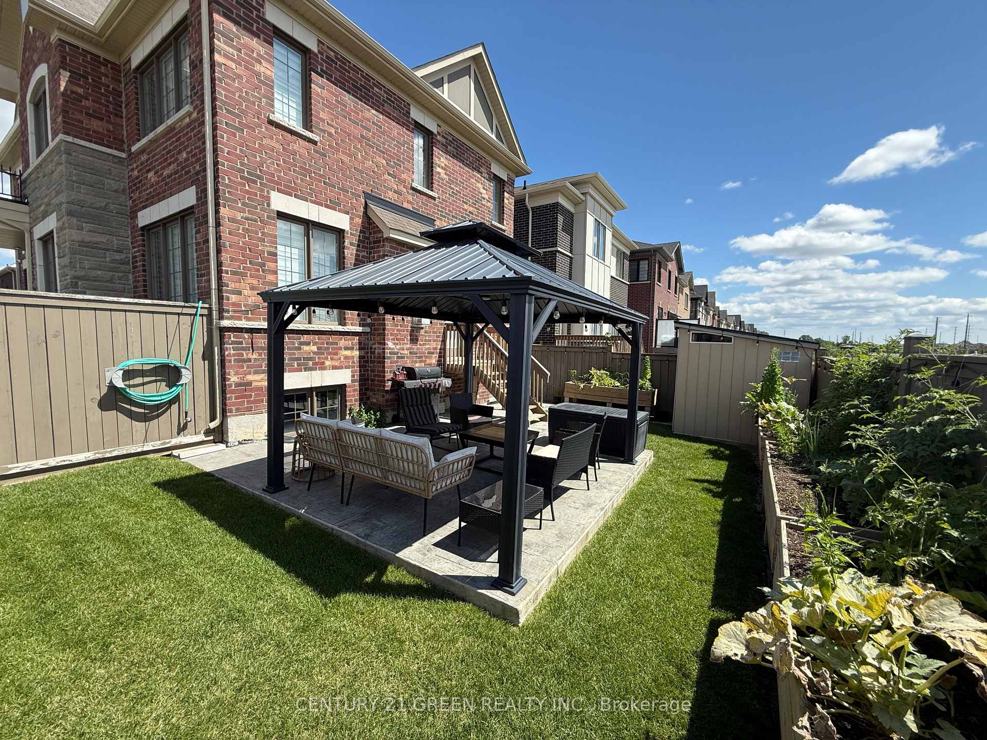 Photo 47 of 415 Remembrance Road, Brampton, Fletcher's Meadow — HOMEH