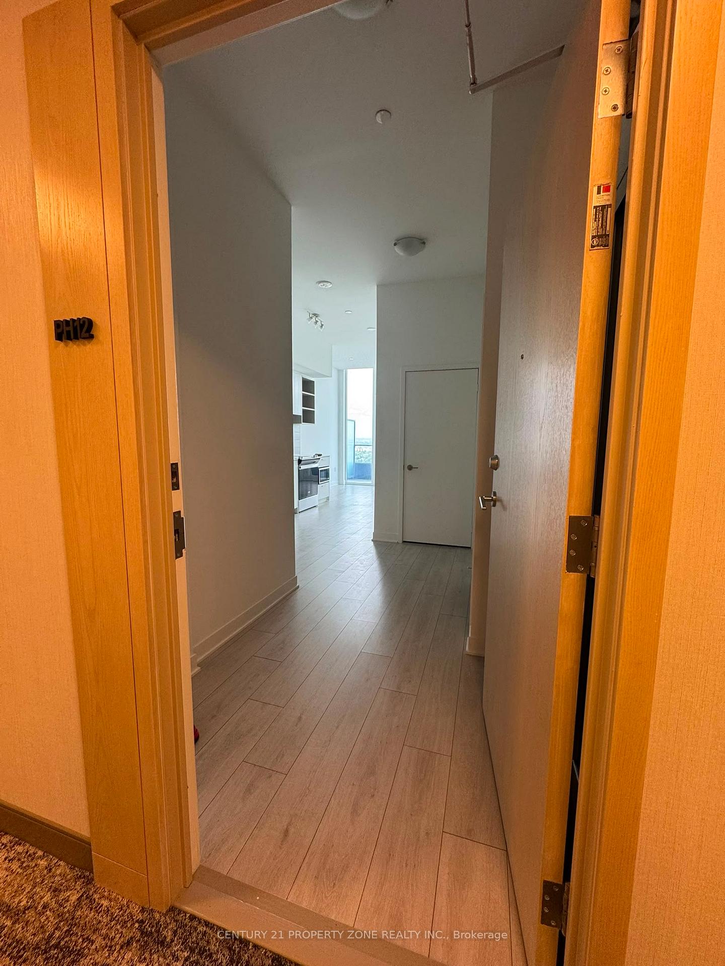 Photo 3 of Unit 2612, 260 Malta Avenue, Brampton, Fletcher's Creek South — HOMEH