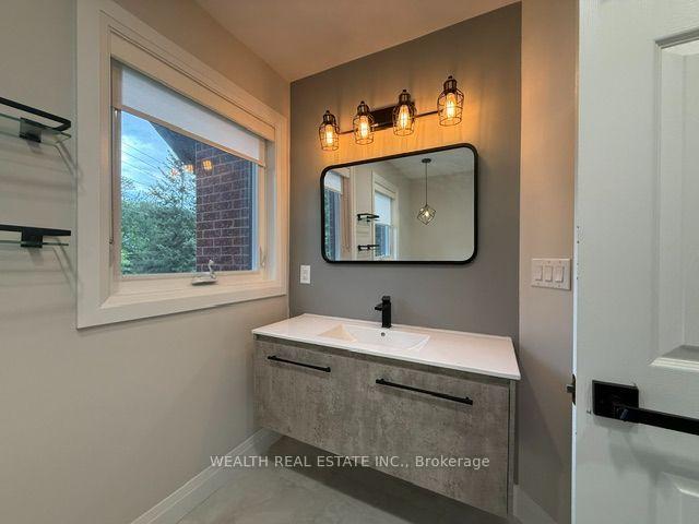 Photo 22 of 89 Sunbird Boulevard, Georgina, Keswick North — HOMEH