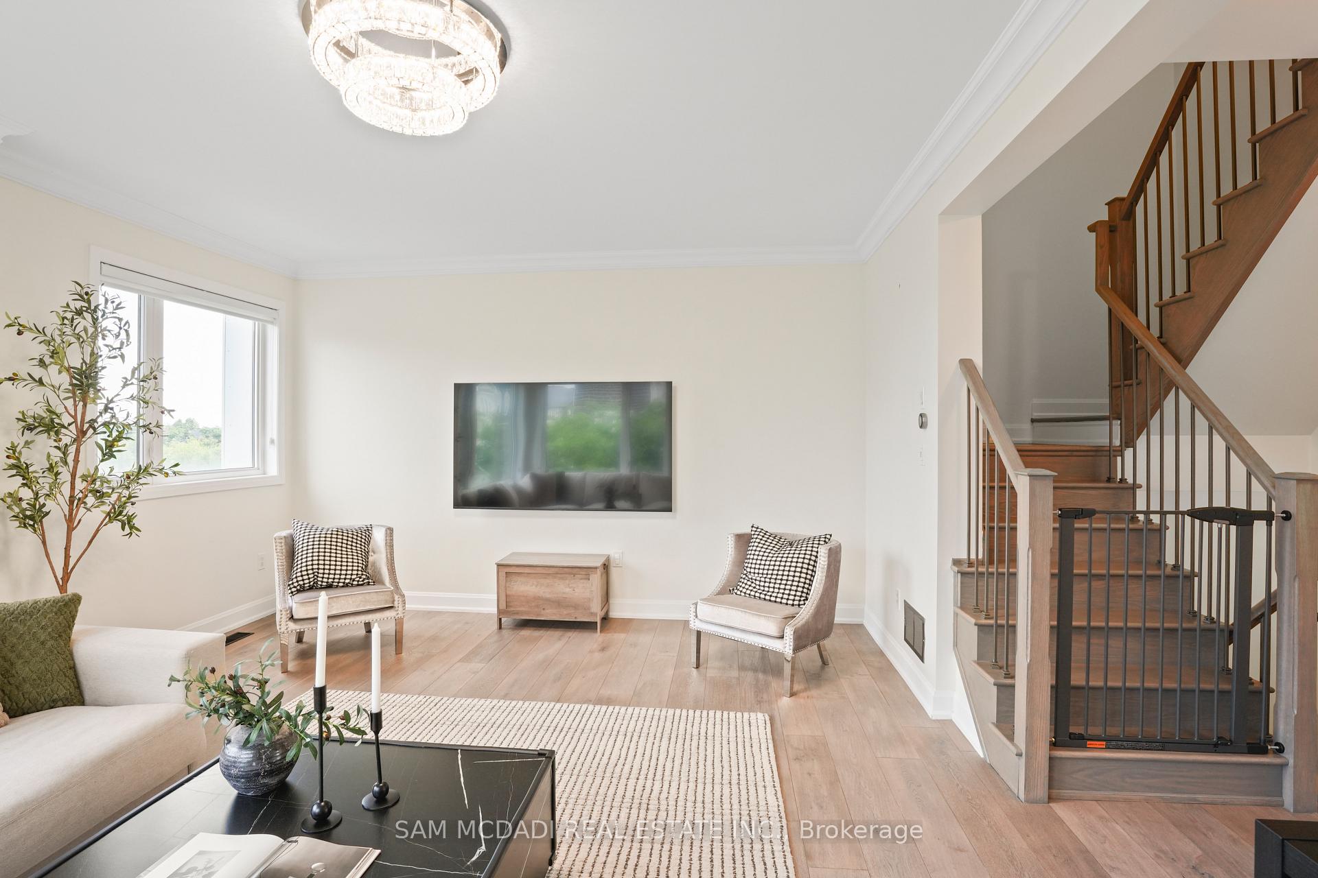 Photo 4 of Unit 34, 3006 Creekshore Common, Oakville, Glenorchy — HOMEH