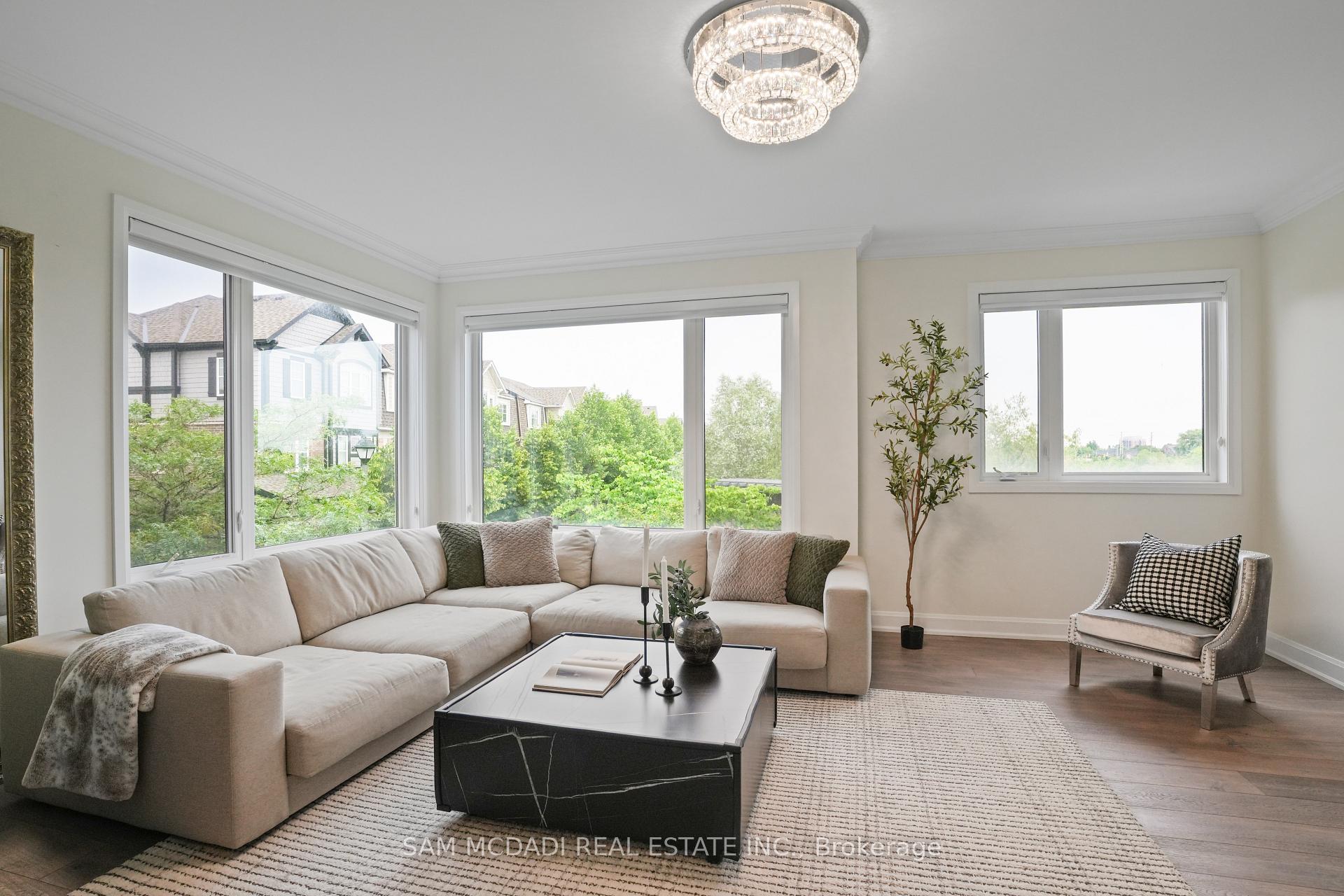 Photo 6 of Unit 34, 3006 Creekshore Common, Oakville, Glenorchy — HOMEH