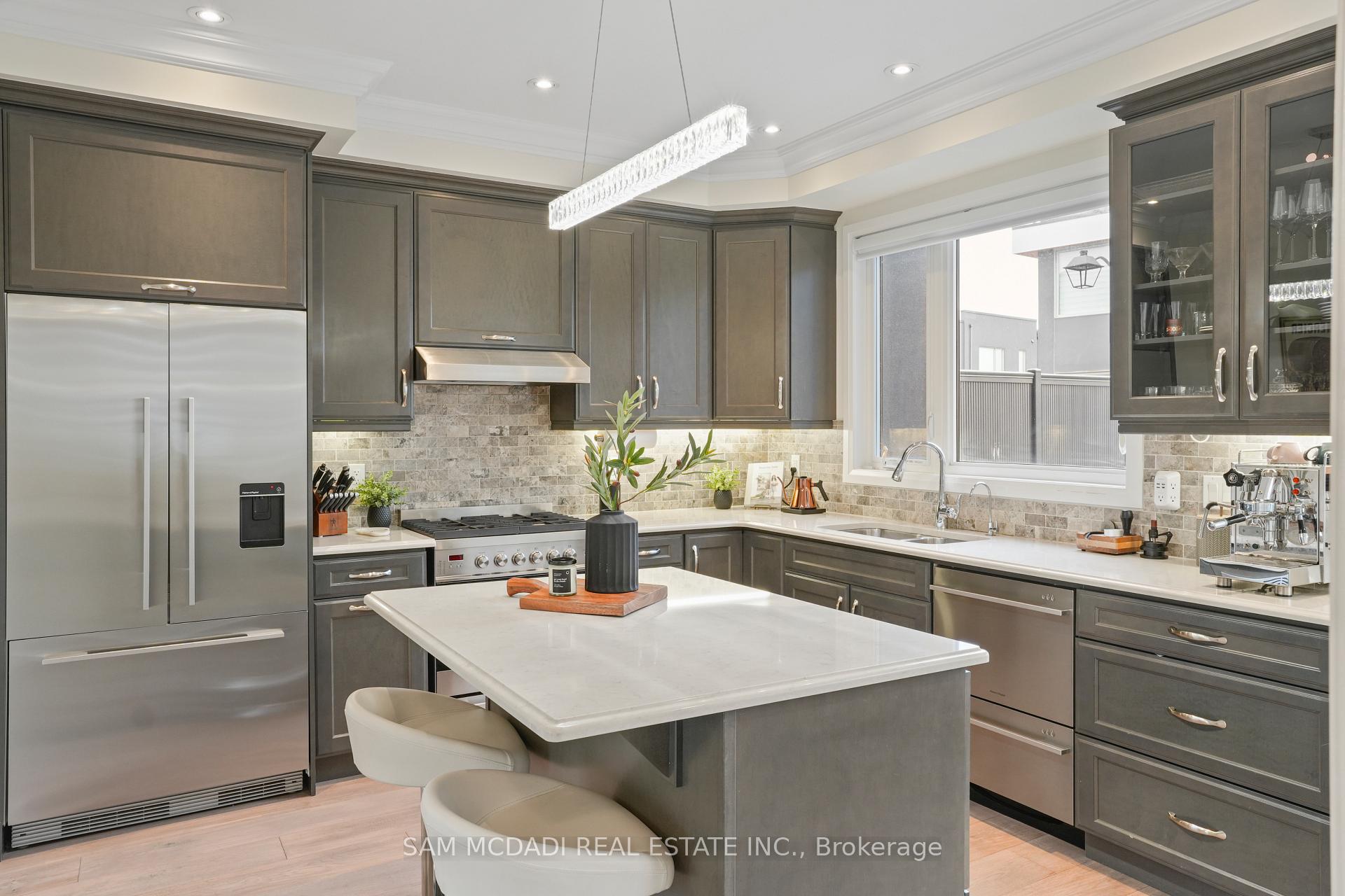 Photo 10 of Unit 34, 3006 Creekshore Common, Oakville, Glenorchy — HOMEH