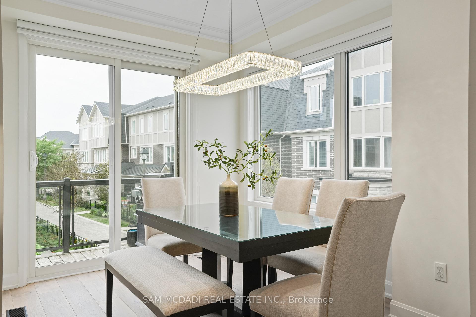 Photo 13 of Unit 34, 3006 Creekshore Common, Oakville, Glenorchy — HOMEH