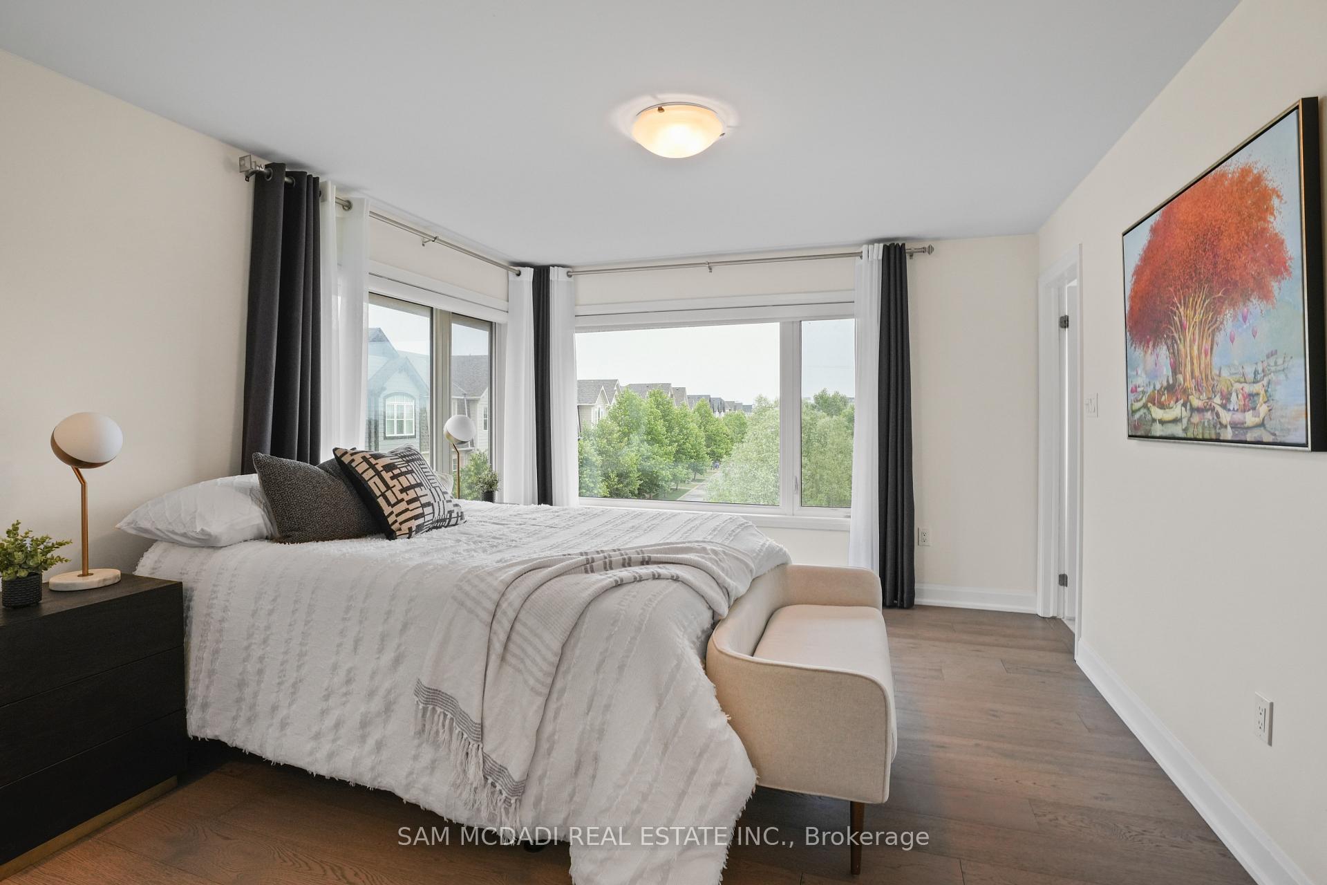 Photo 18 of Unit 34, 3006 Creekshore Common, Oakville, Glenorchy — HOMEH