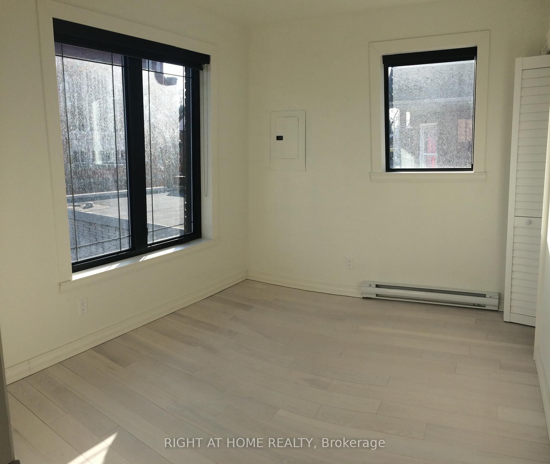 Photo 7 of Unit 4, 843 Main Street E, Hamilton, Stipley — HOMEH
