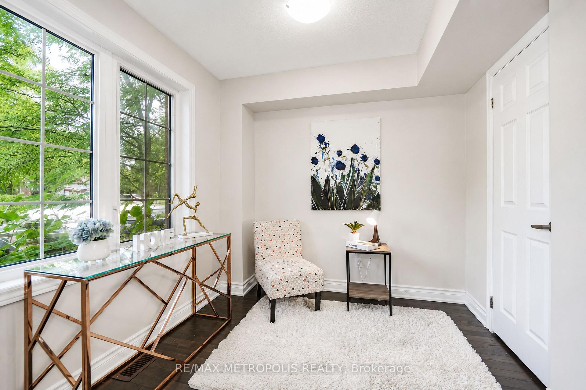Photo 18 of 3767B St Claire Avenue E, Scarborough, Cliffcrest — HOMEH