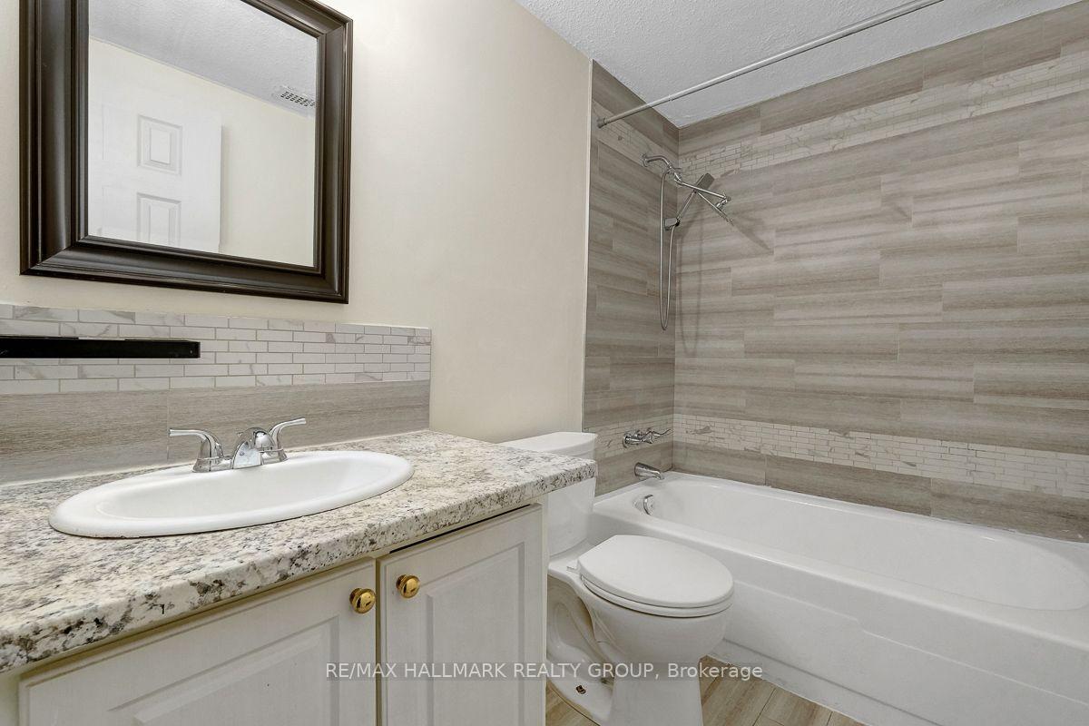 Photo 18 of Unit 401C, 2041 Arrowsmith Drive, Ottawa, Beacon Hill South — HOMEH