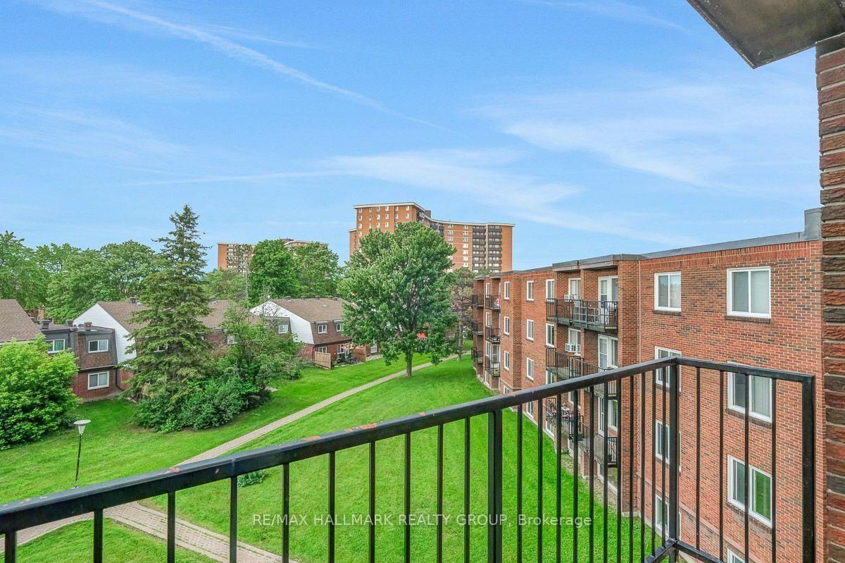 Photo 21 of Unit 401C, 2041 Arrowsmith Drive, Ottawa, Beacon Hill South — HOMEH