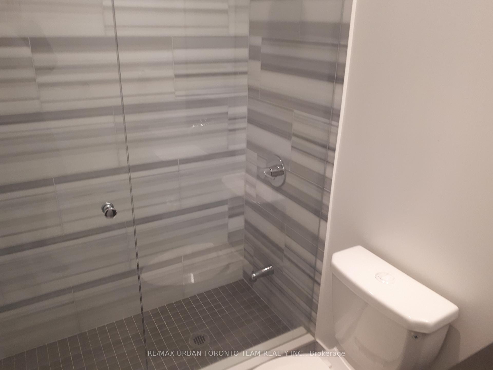 Photo 10 of Unit 5502, 100 Harbour Street, Toronto, Waterfront Communities — HOMEH