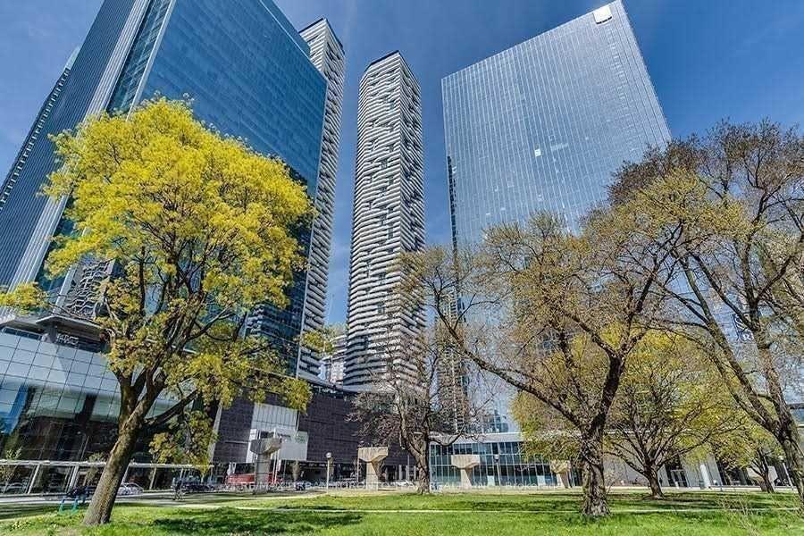 Photo 20 of Unit 5502, 100 Harbour Street, Toronto, Waterfront Communities — HOMEH