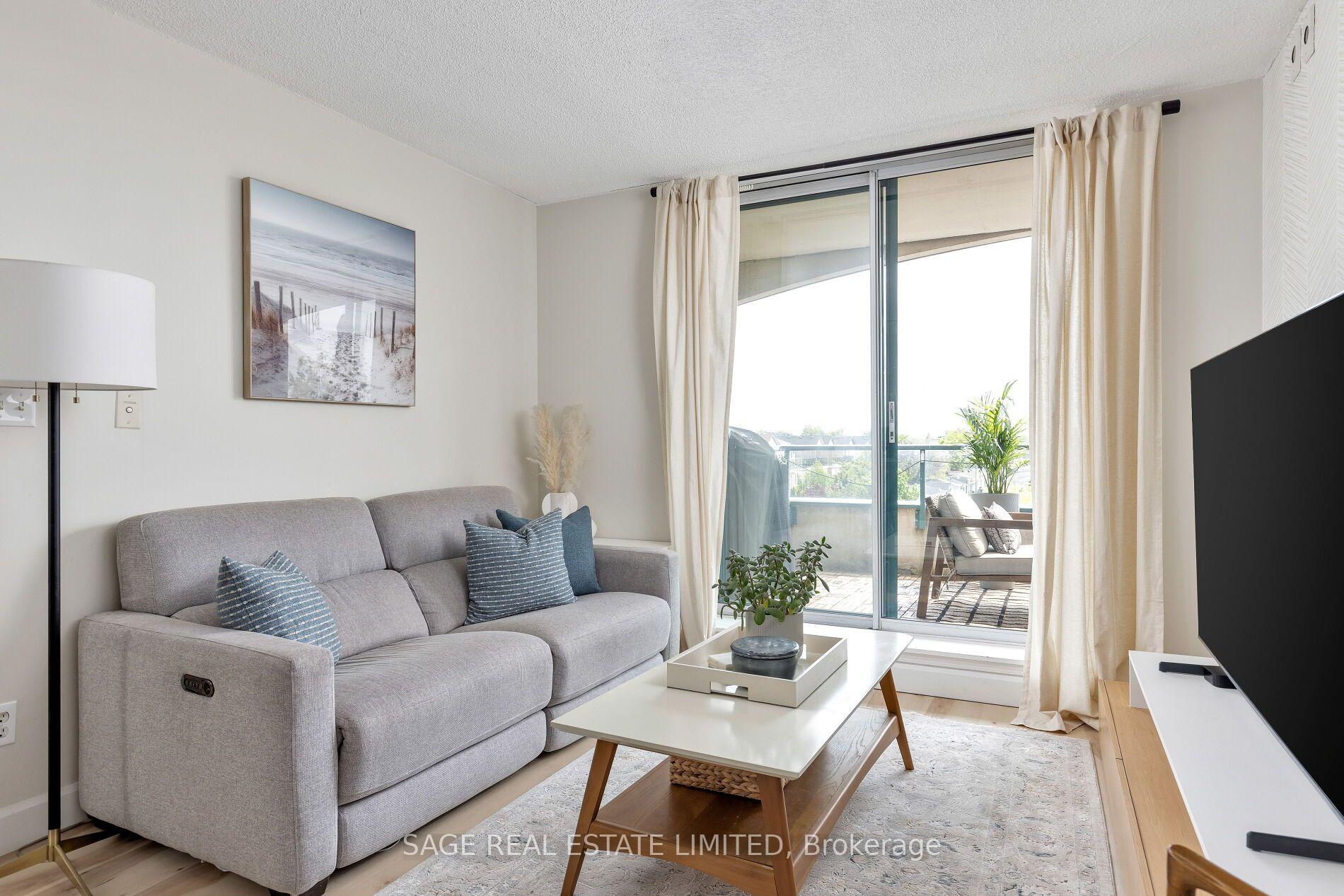Photo 1 of Unit 401, 1765 Queen Street E, Toronto, The Beaches — HOMEH