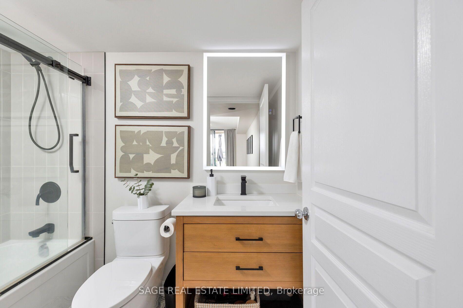 Photo 18 of Unit 401, 1765 Queen Street E, Toronto, The Beaches — HOMEH