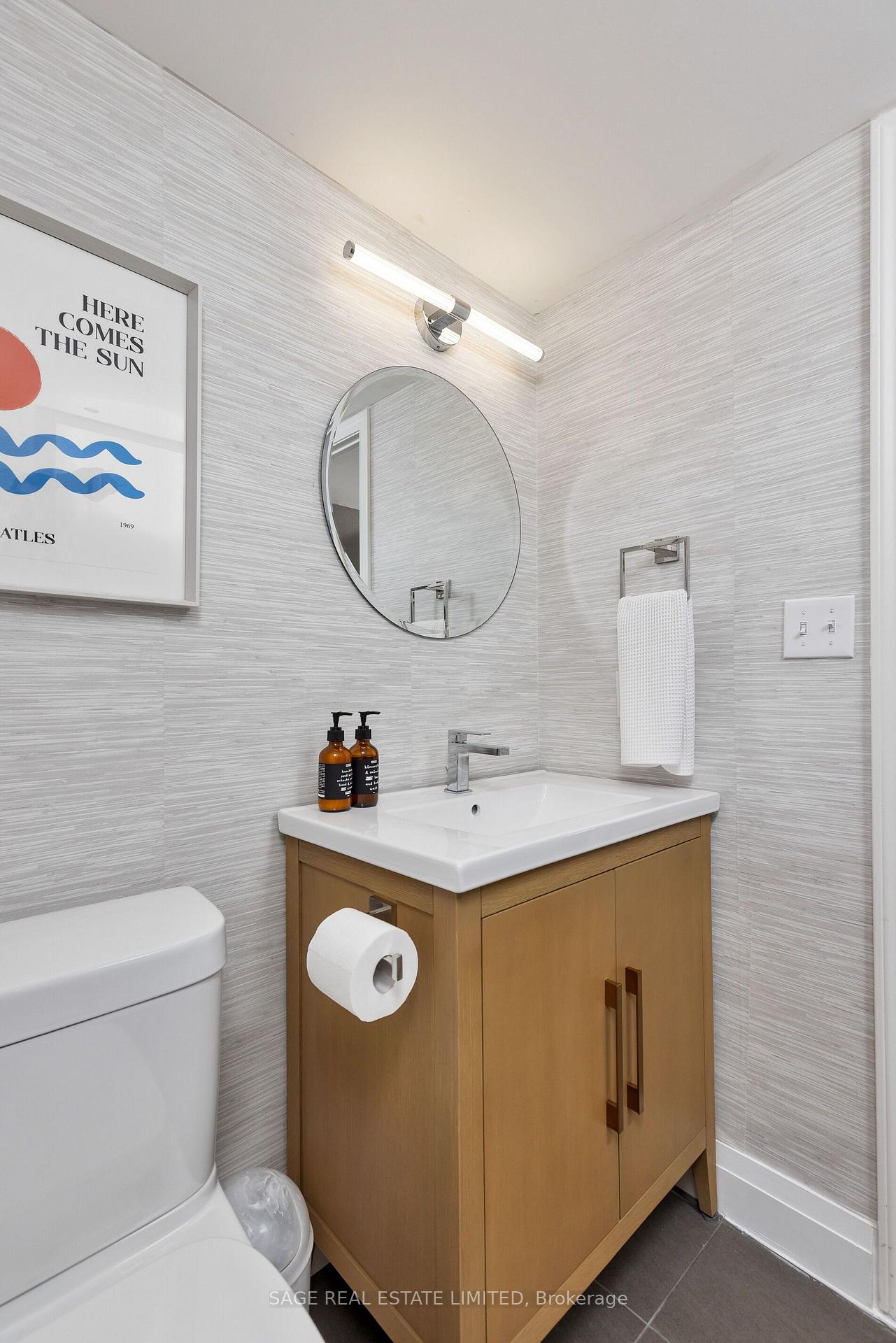 Photo 26 of Unit 401, 1765 Queen Street E, Toronto, The Beaches — HOMEH