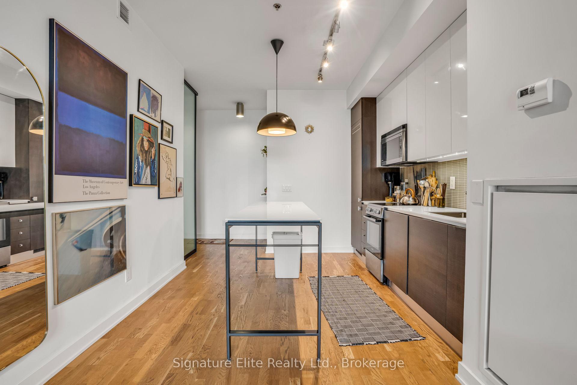 Photo 12 of Unit 402, 8 Dovercourt Road, Toronto, Little Portugal — HOMEH