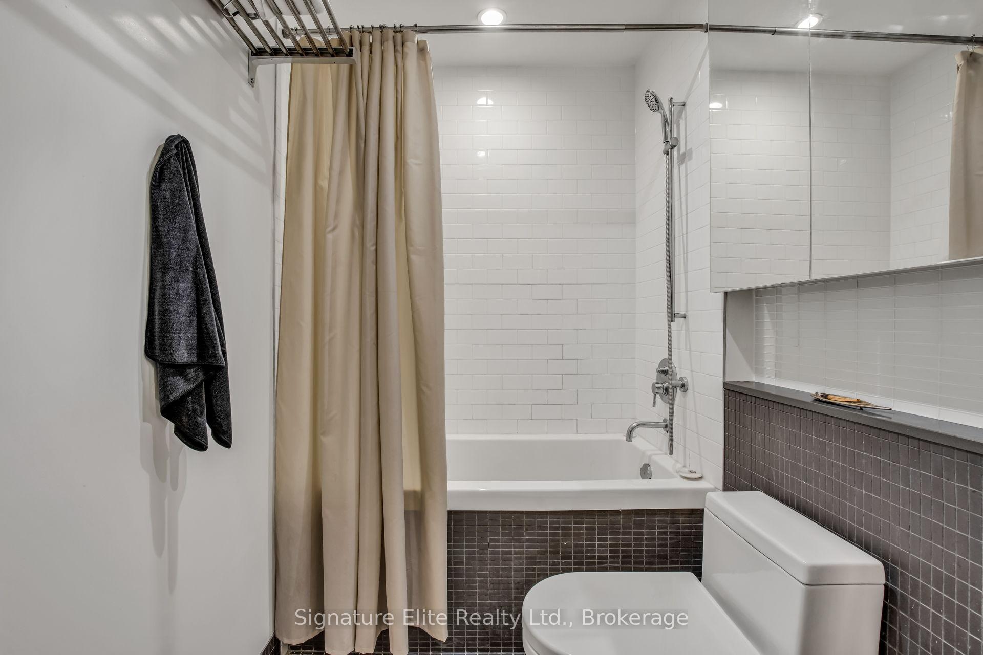Photo 26 of Unit 402, 8 Dovercourt Road, Toronto, Little Portugal — HOMEH
