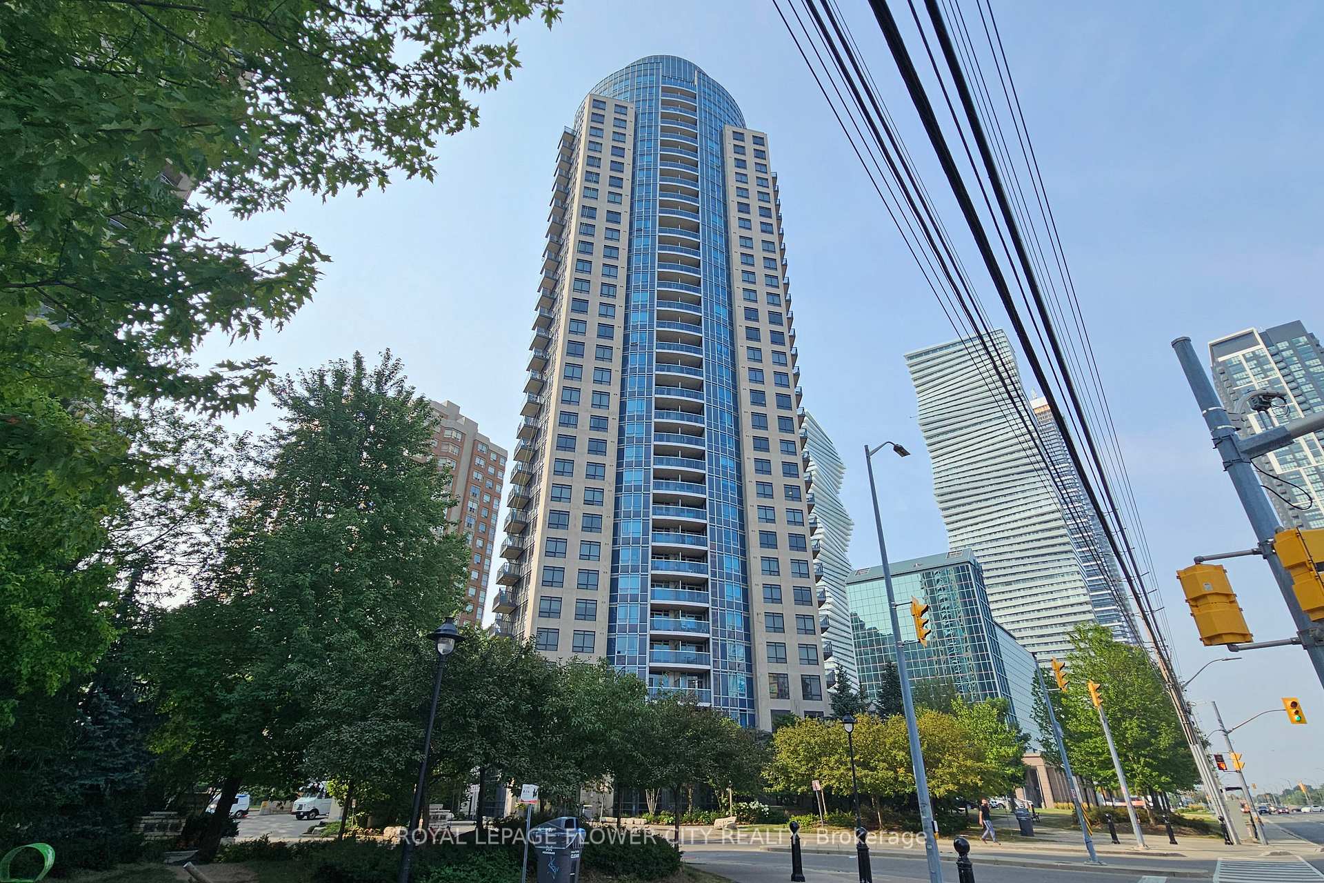 Photo of Unit 1902, 330 Burnhamthorpe Road W