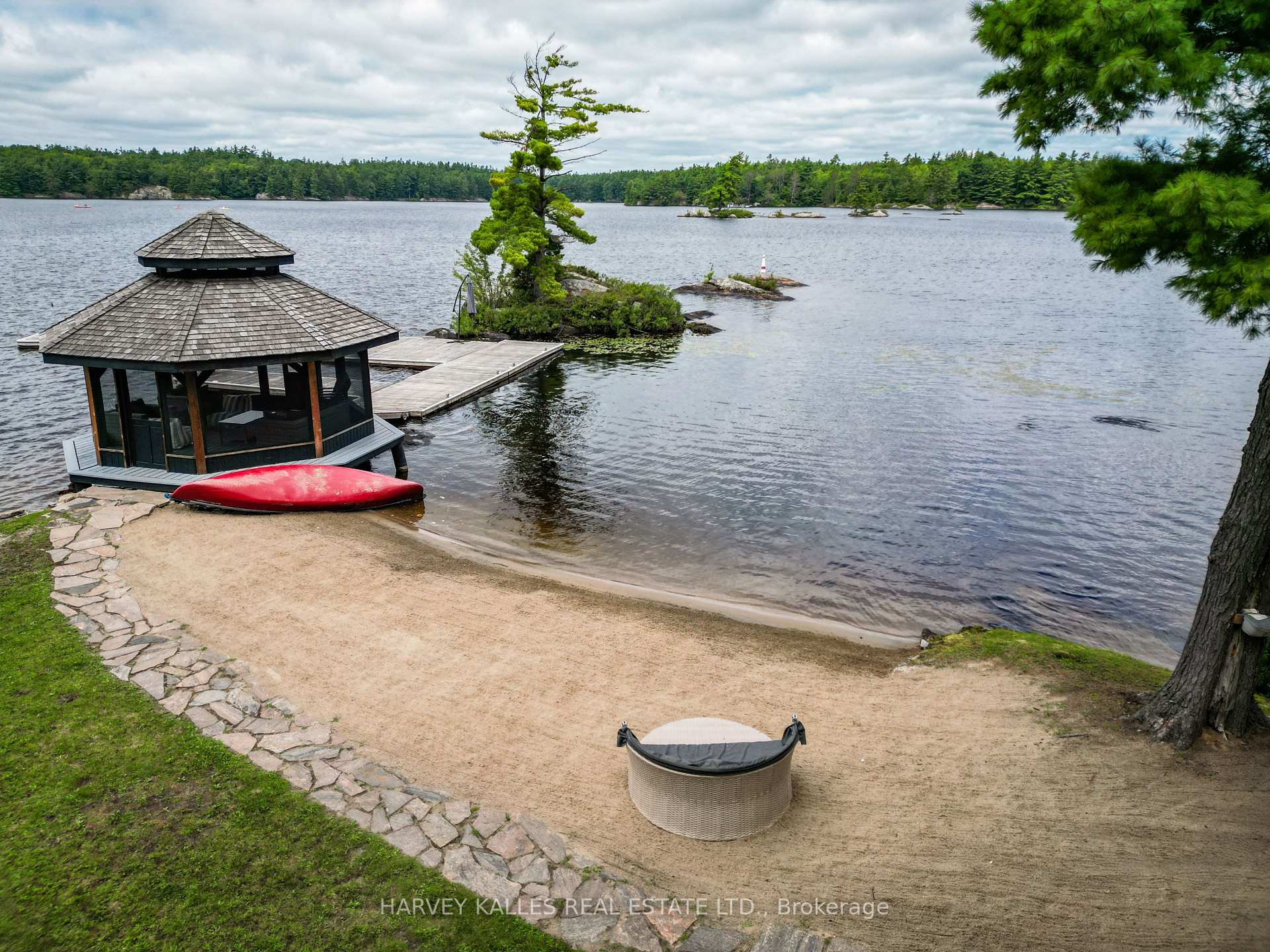 Photo 6 of 1069 White Eagle Road, Gravenhurst, Morrison — HOMEH