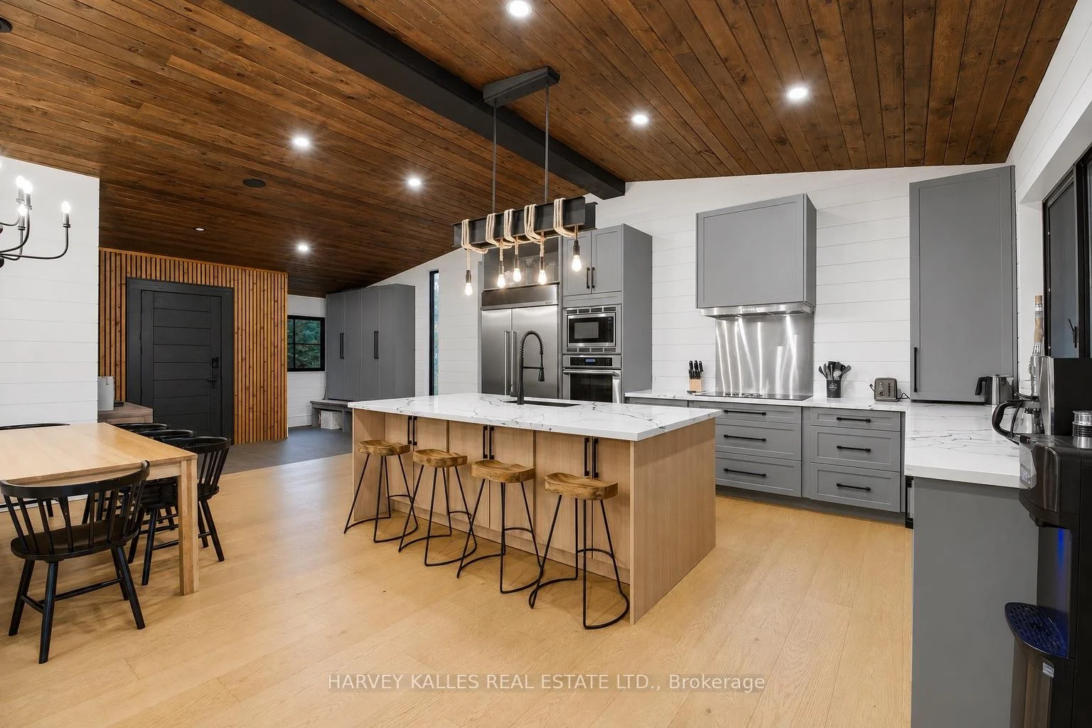 Photo 11 of 1069 White Eagle Road, Gravenhurst, Morrison — HOMEH