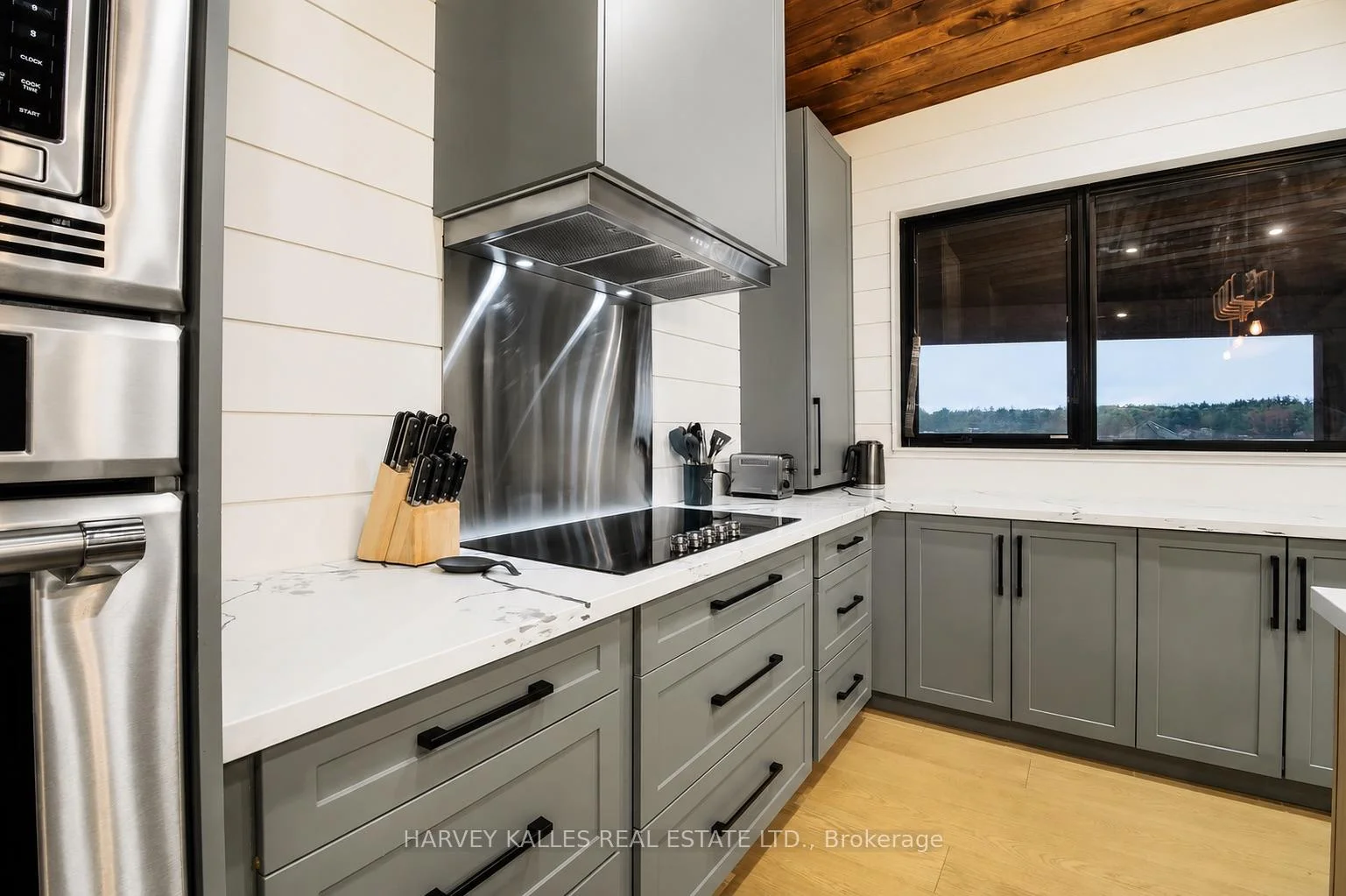 Photo 19 of 1069 White Eagle Road, Gravenhurst, Morrison — HOMEH