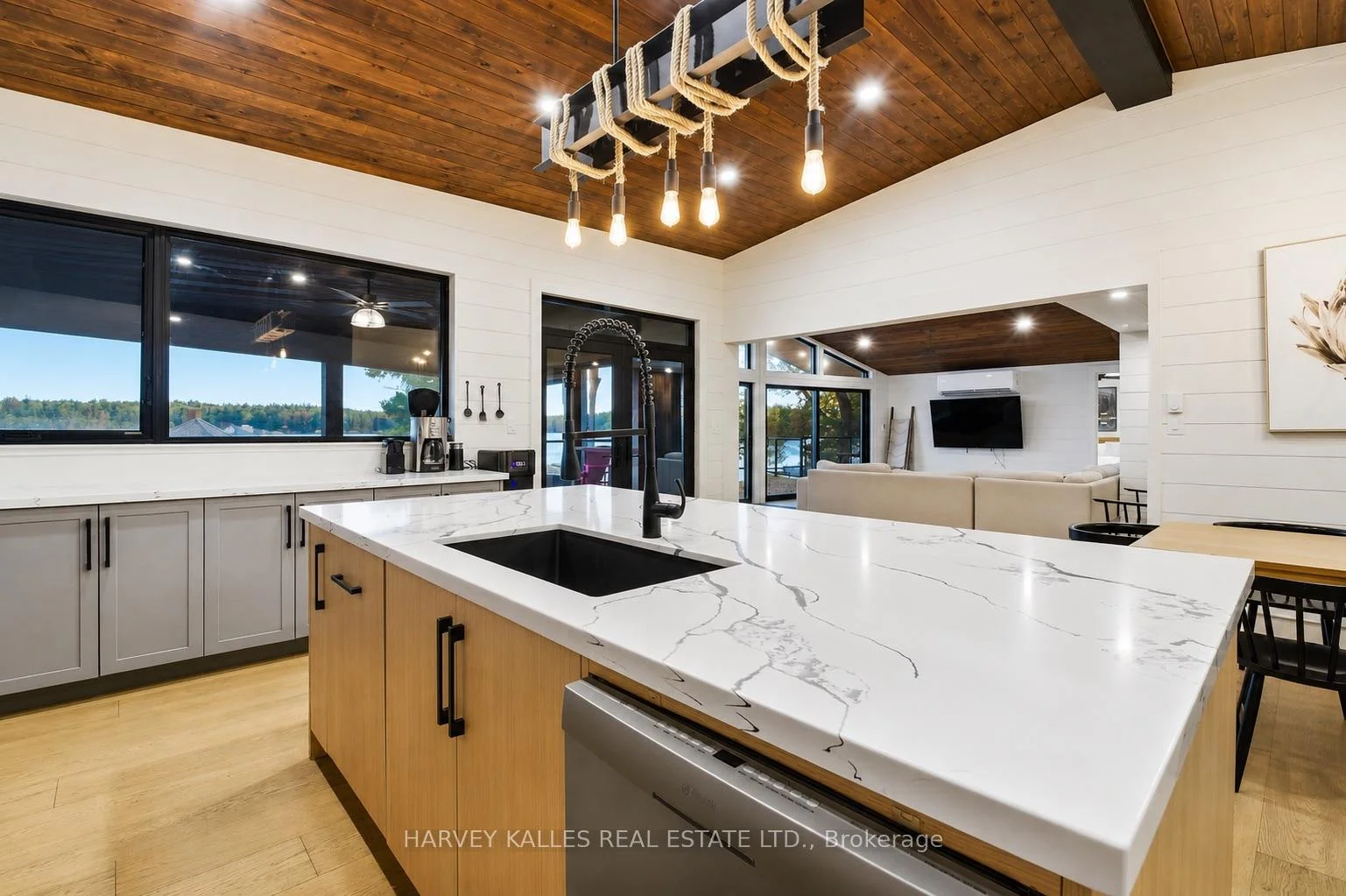 Photo 21 of 1069 White Eagle Road, Gravenhurst, Morrison — HOMEH