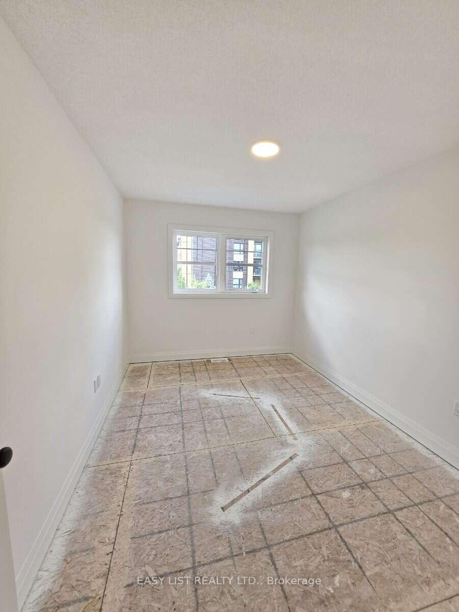 Photo 15 of 10 Kay Crescent, Guelph, Pineridge/Westminster Woods — HOMEH
