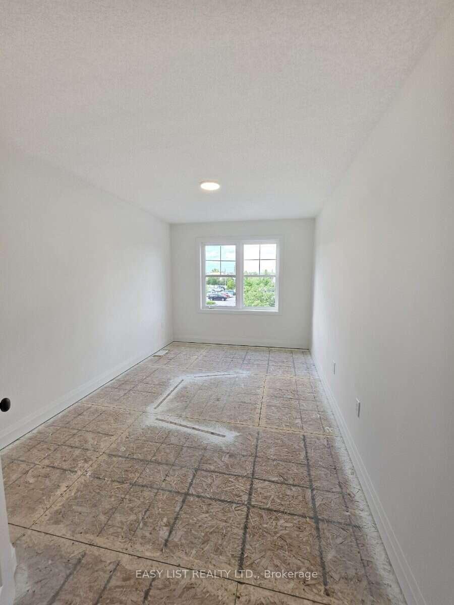 Photo 16 of 10 Kay Crescent, Guelph, Pineridge/Westminster Woods — HOMEH