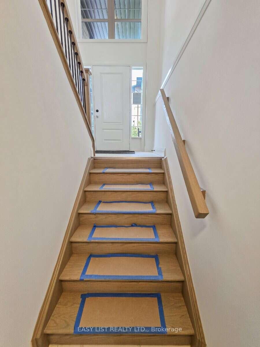 Photo 24 of 10 Kay Crescent, Guelph, Pineridge/Westminster Woods — HOMEH