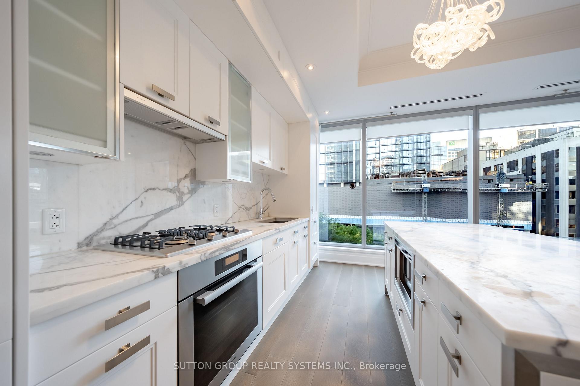 Photo 6 of Unit 506, 55 Scollard Street, Toronto, The Annex — HOMEH