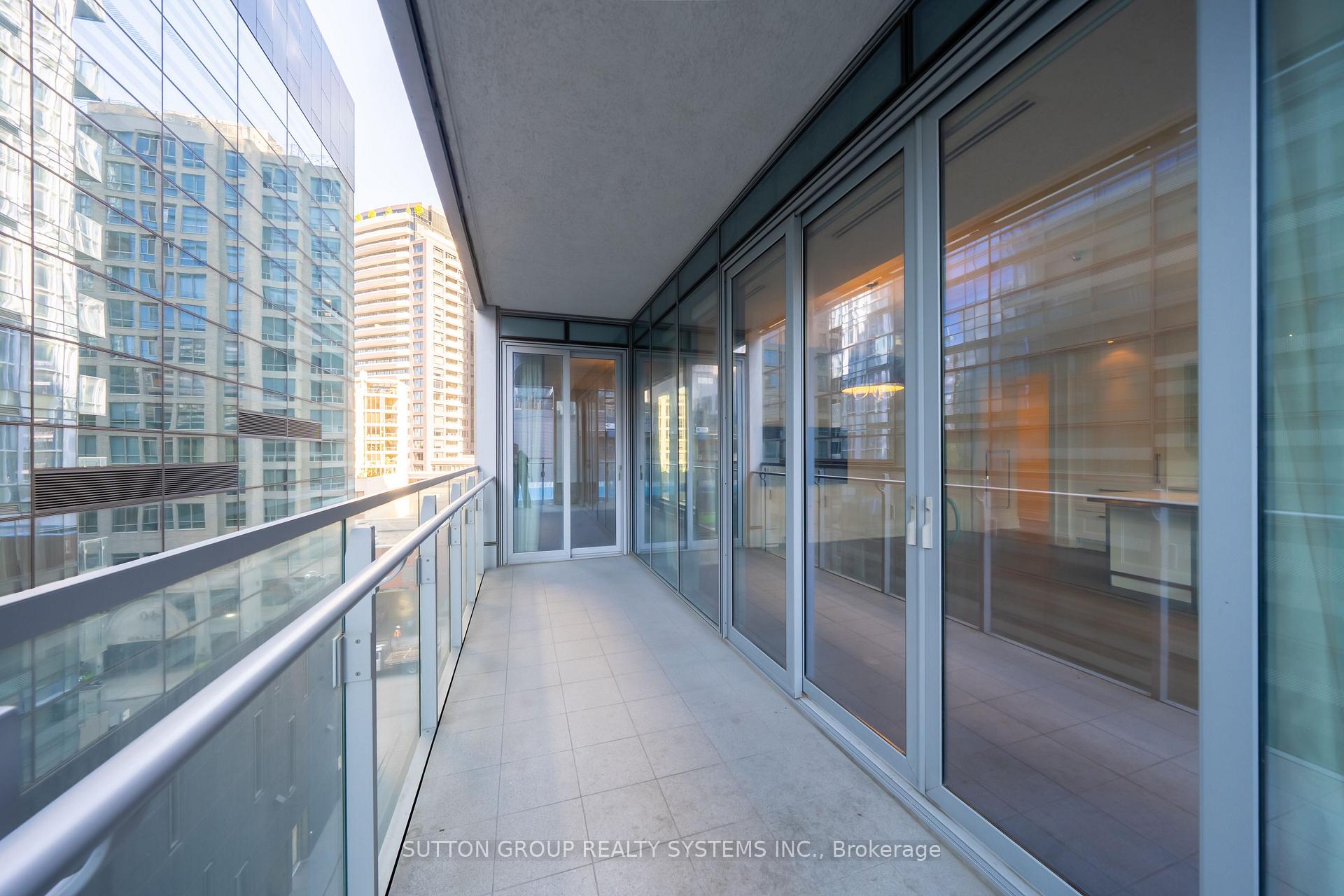 Photo 9 of Unit 506, 55 Scollard Street, Toronto, The Annex — HOMEH