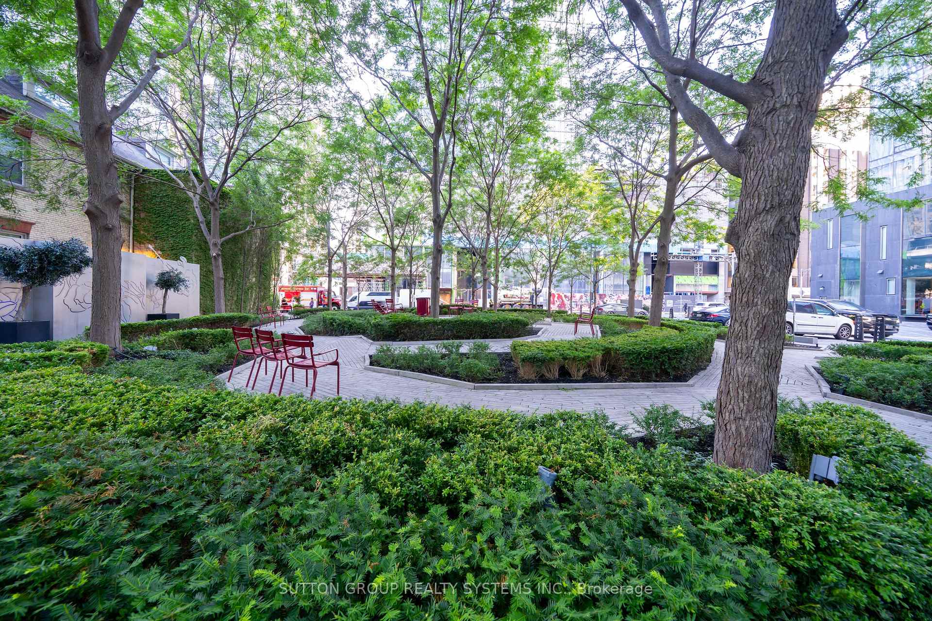 Photo 34 of Unit 506, 55 Scollard Street, Toronto, The Annex — HOMEH