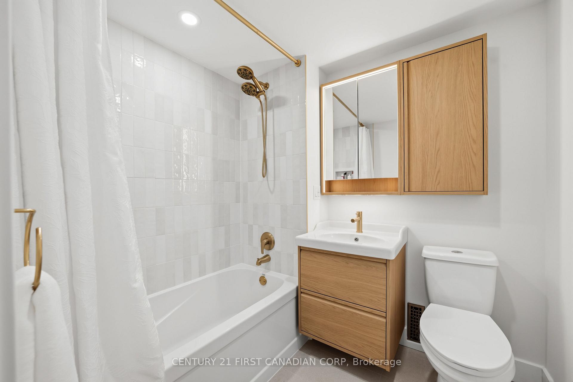 Photo 26 of 378 Byron Boulevard, London, South B — HOMEH
