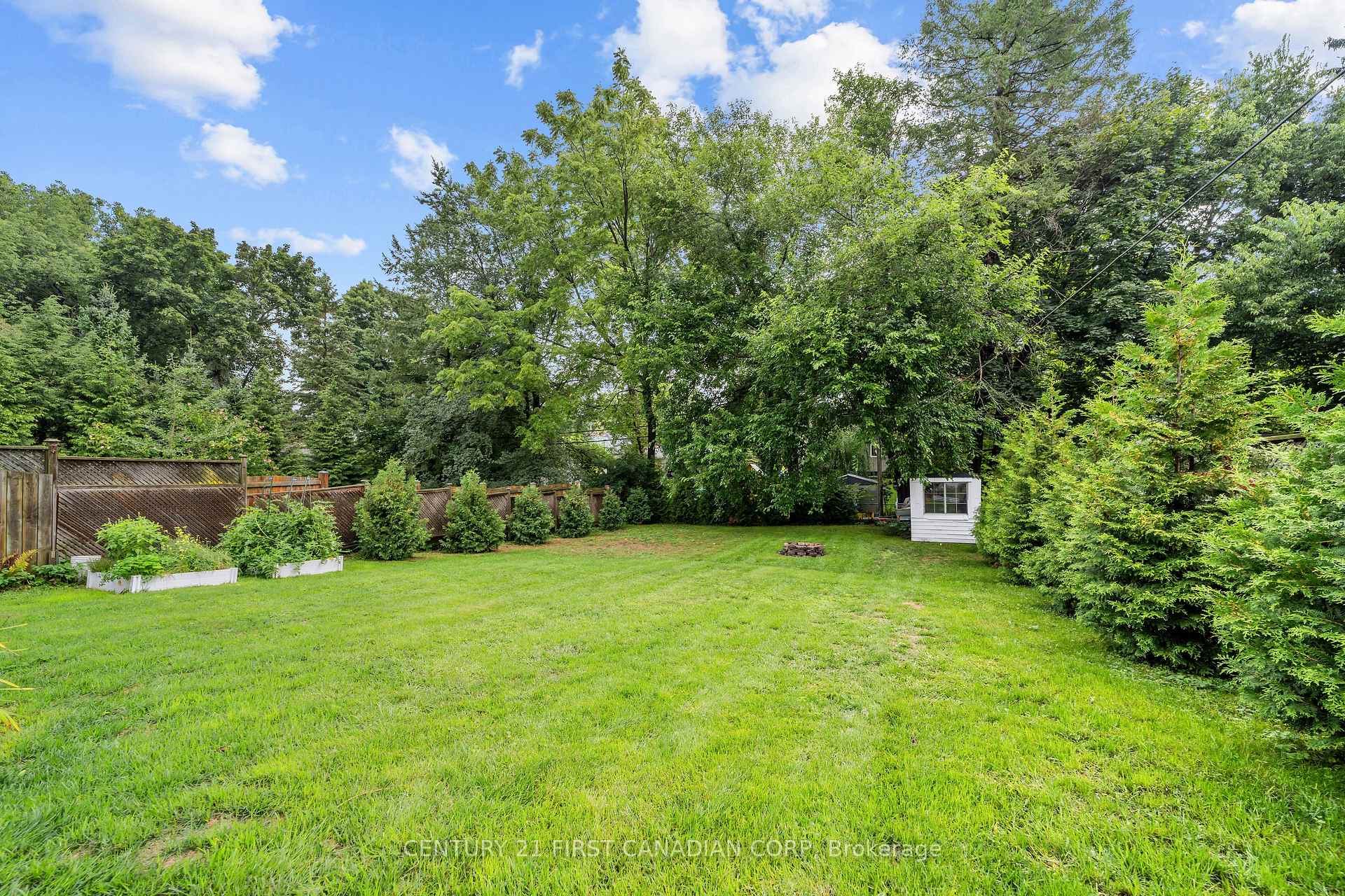 Photo 44 of 378 Byron Boulevard, London, South B — HOMEH