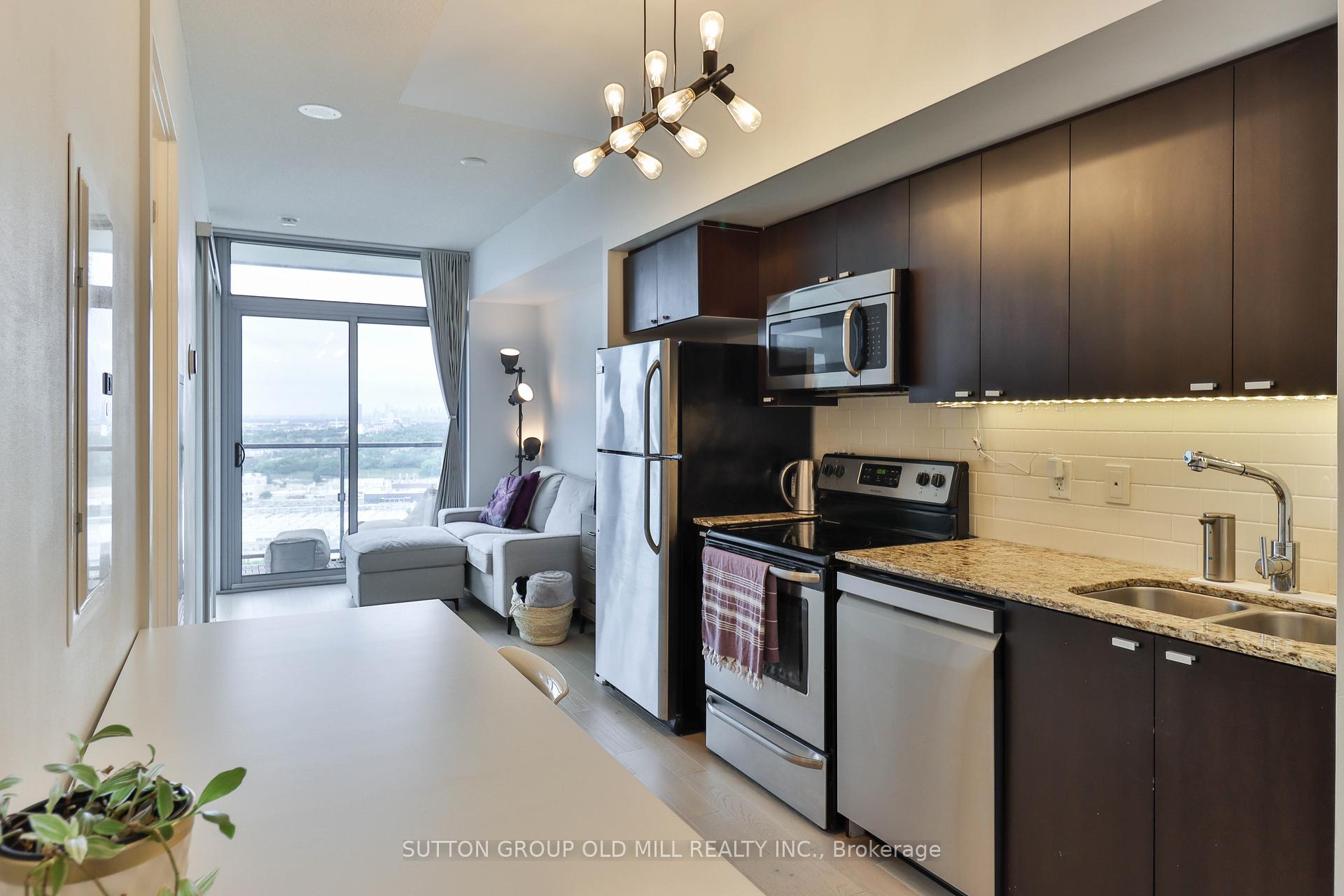 Photo 5 of Unit 2709, 105 The Queensway, Toronto, High Park-Swansea — HOMEH