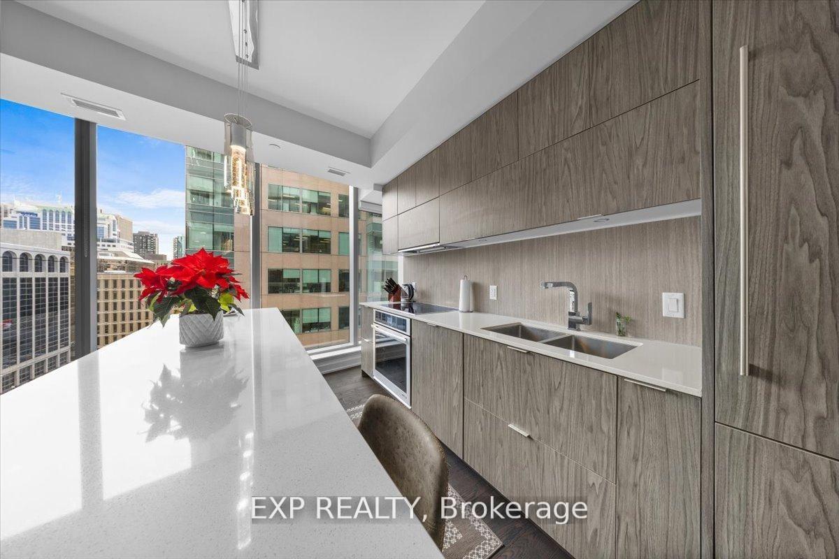 Photo 9 of Unit 910, 101 Queen Street, Ottawa, Ottawa Centre — HOMEH