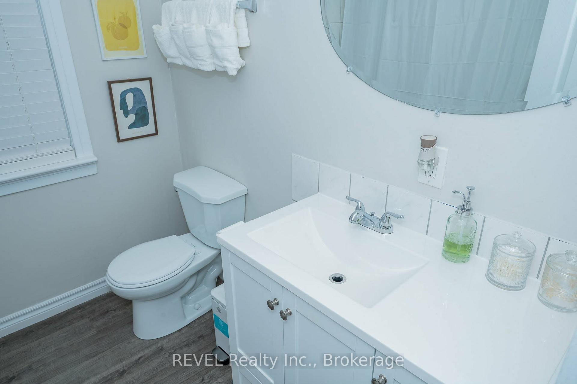 Photo 17 of 6482 Mcleod Road, Niagara Falls, Oldfield — HOMEH