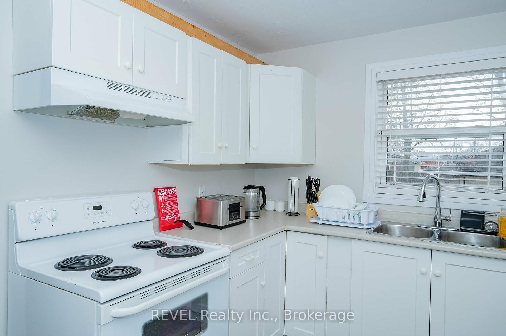 Photo 20 of 6482 Mcleod Road, Niagara Falls, Oldfield — HOMEH