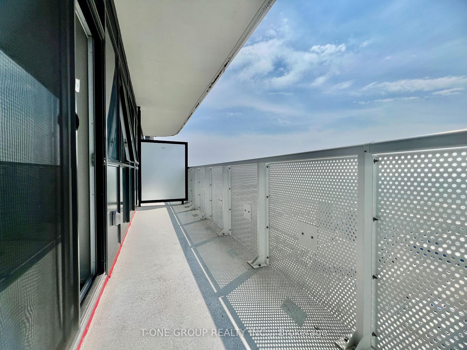 Photo 10 of Unit 5203, 225 Commerce Street, Vaughan, Vaughan Corporate Centre — HOMEH