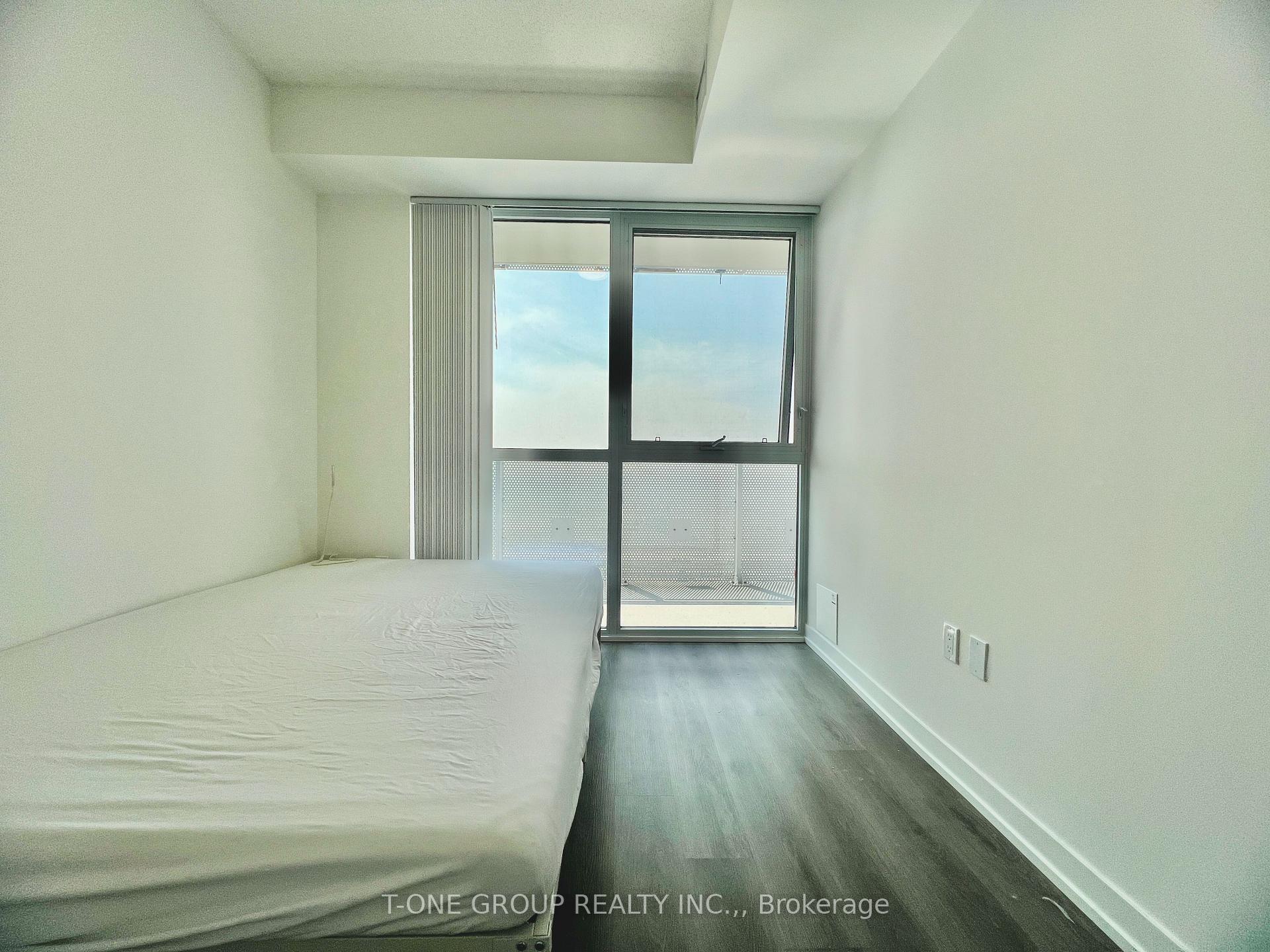Photo 13 of Unit 5203, 225 Commerce Street, Vaughan, Vaughan Corporate Centre — HOMEH
