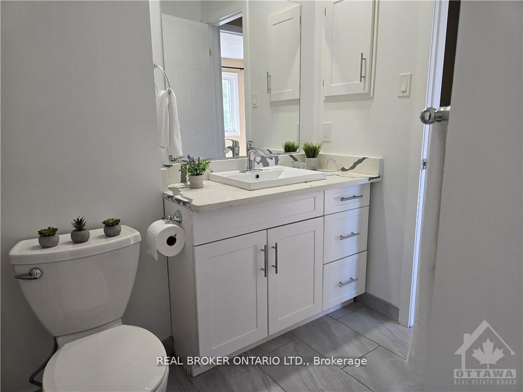 Photo 15 of 59 Piper Crescent, Ottawa, Kanata - Morgan's Grant/South March — HOMEH